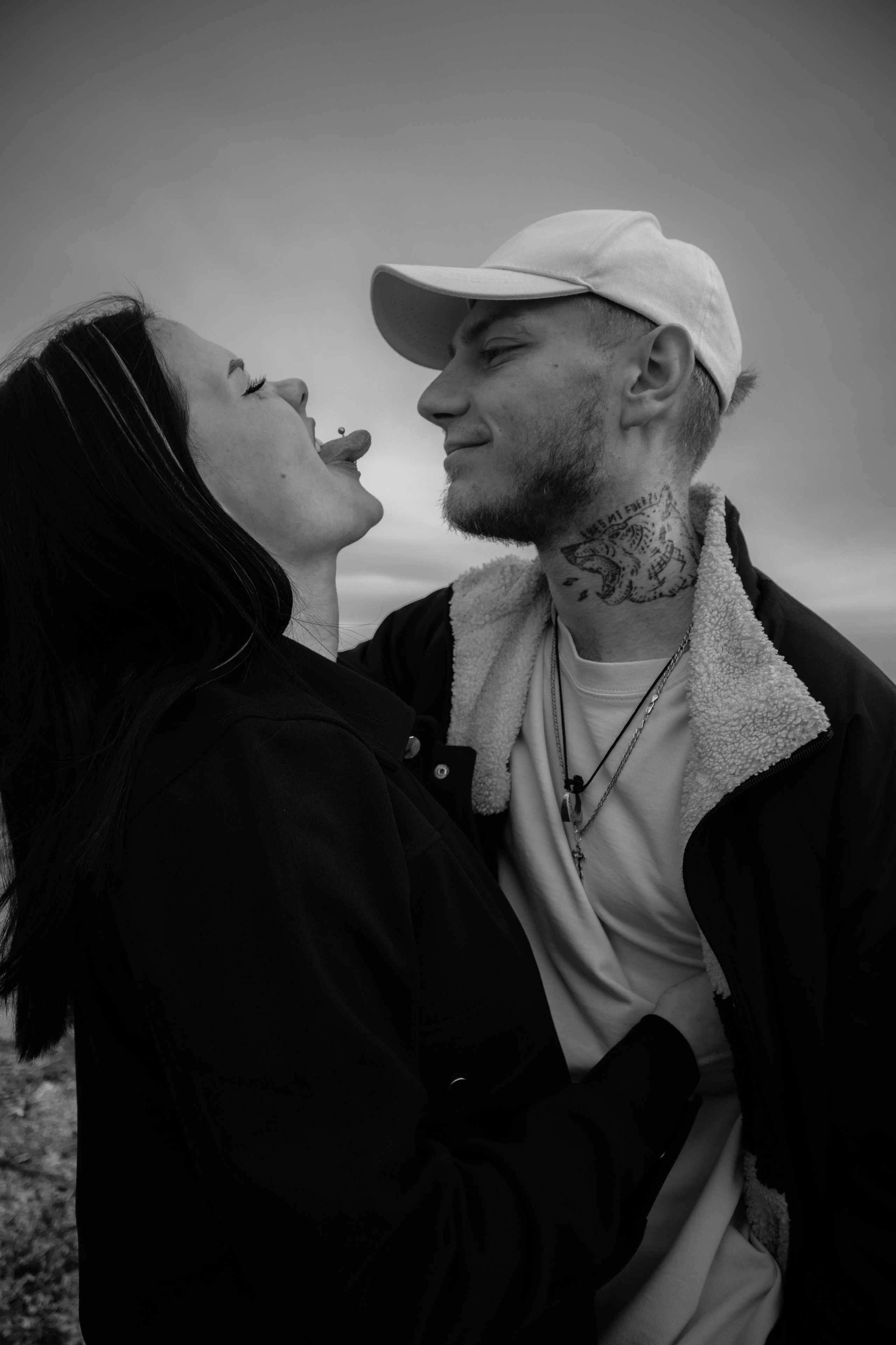 «Сердечные линии». Уличный фотограф Города N