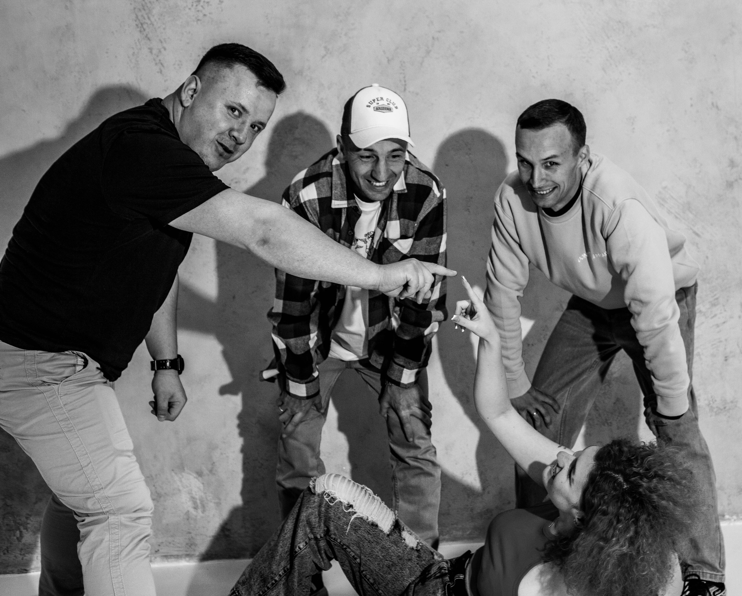 Студия. Уличный фотограф Города N