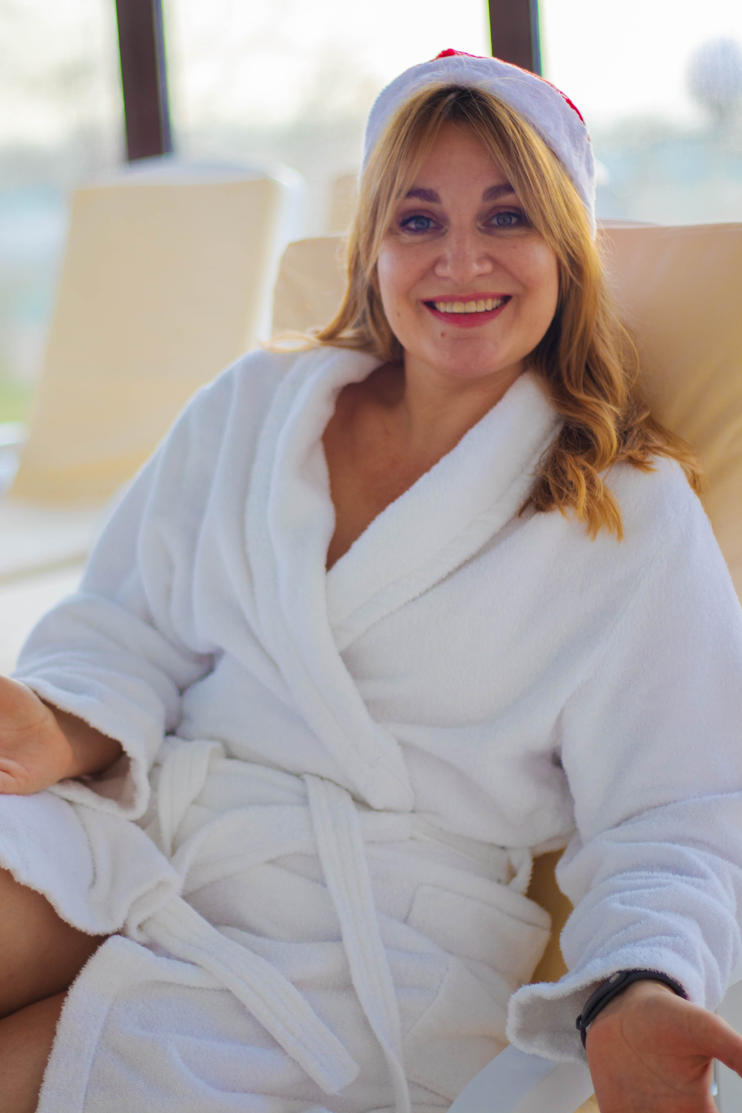 Светлана. Уличный фотограф Города N