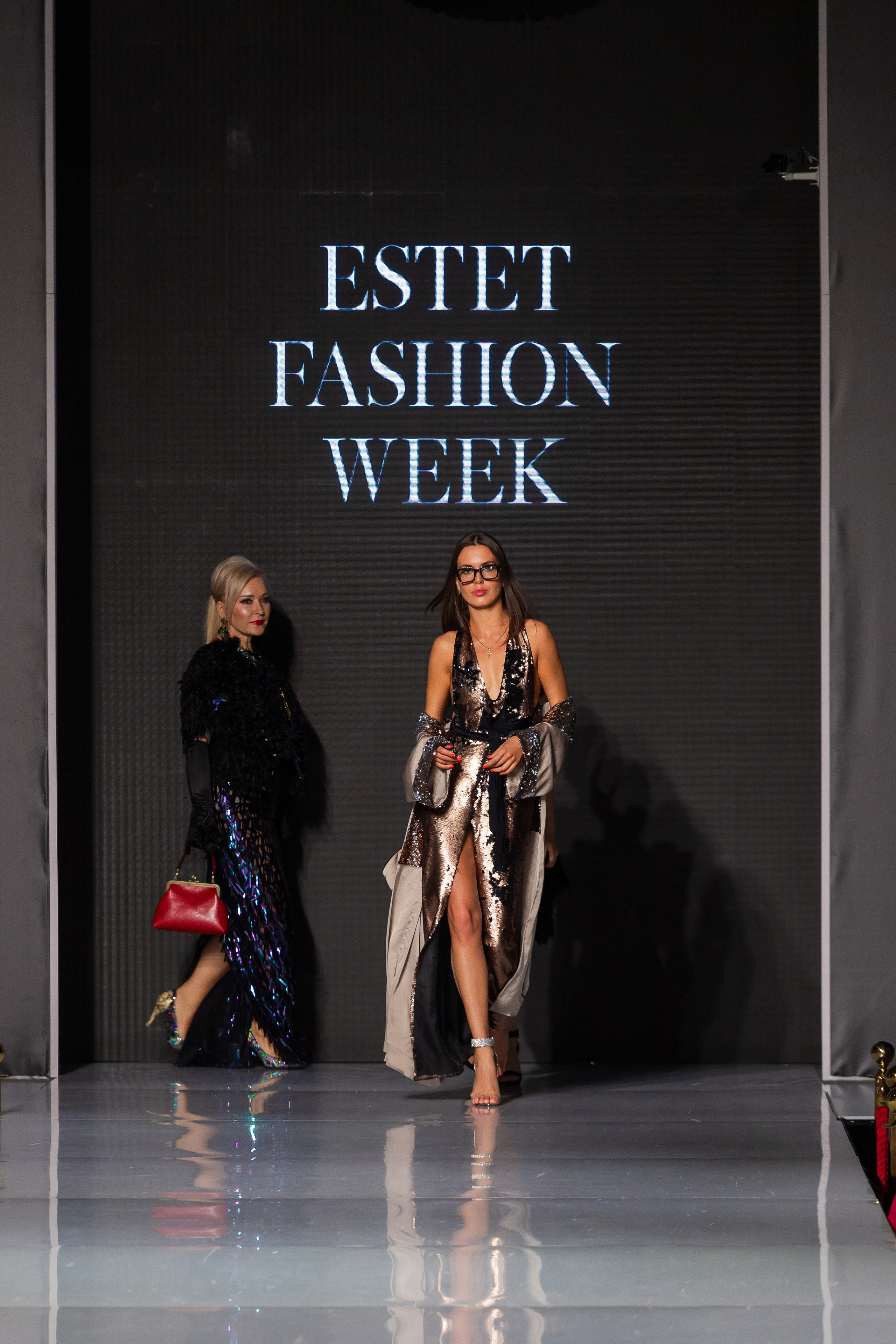 Estet Fashion Week. Photomantis
