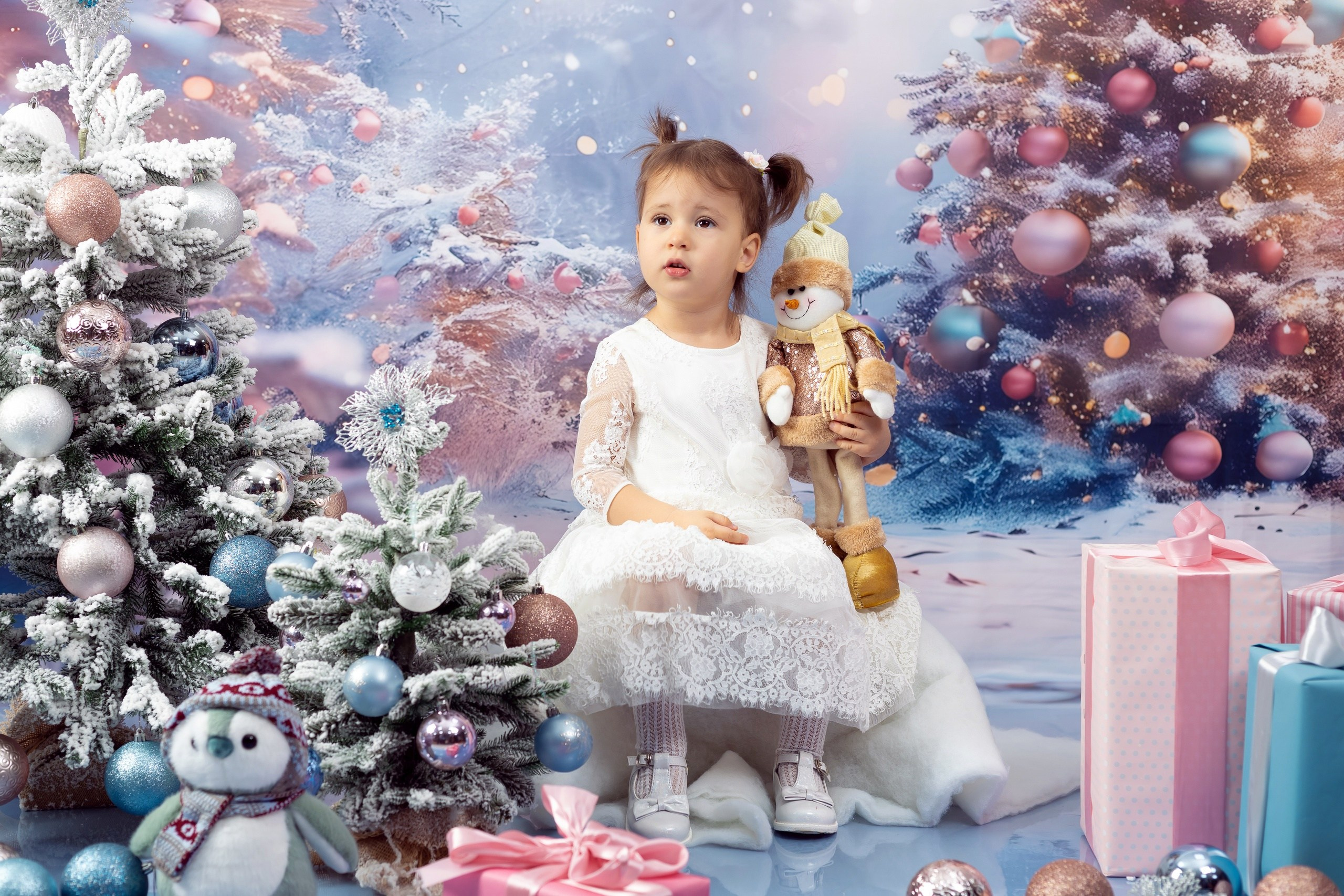 Семейная новогодняя фотосессия. Фотостудия «Олеся». Фотостудия в г. Верхняя Пышма