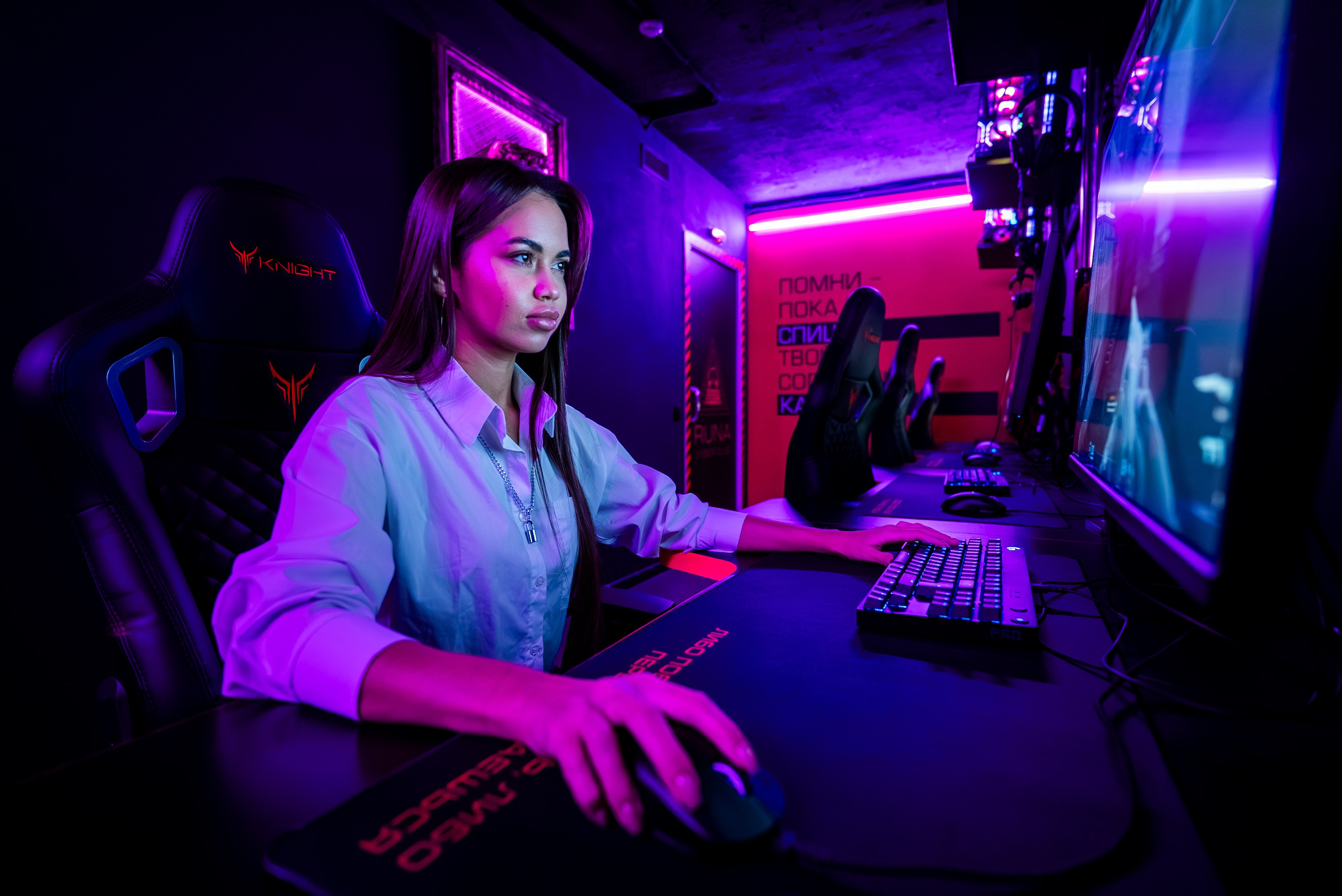 Игровой клуб «РУНА». KUSTOV PRODUCTION — профессиональная фотосъёмка в Москве