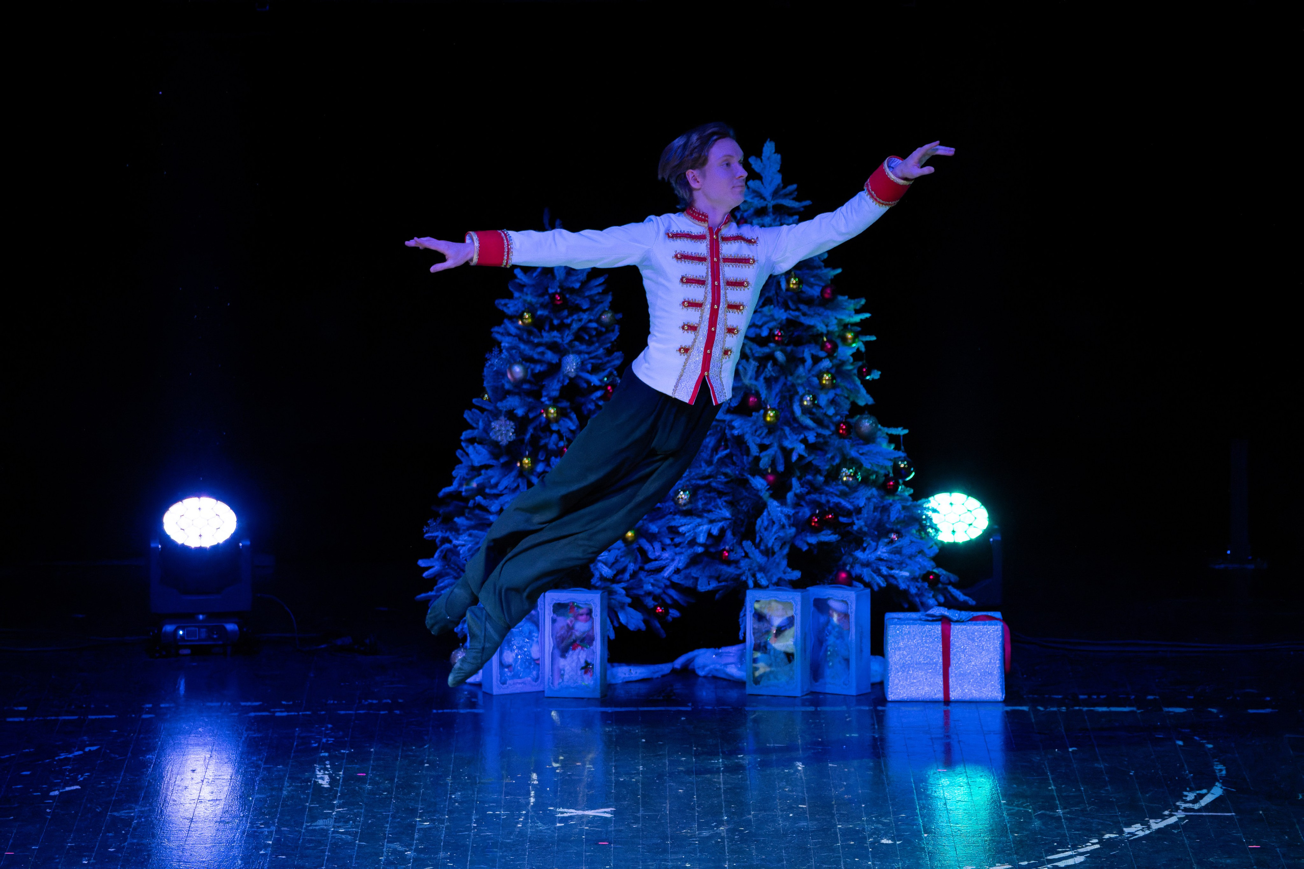 Съёмка новогодних праздников, елки для детей и родителей. «Студия DRONAVT`s» — видеосъёмка и фотография г. Москва