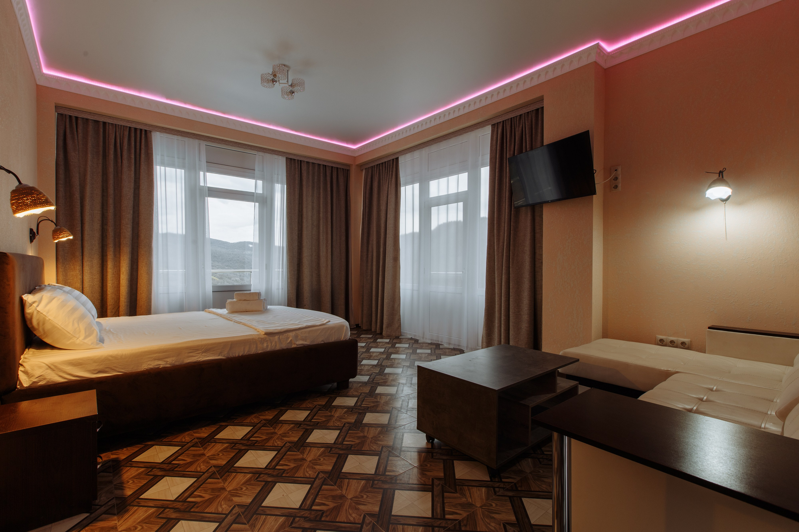 ХАШУПСЕ. Семейный фотограф на крещение и венчание