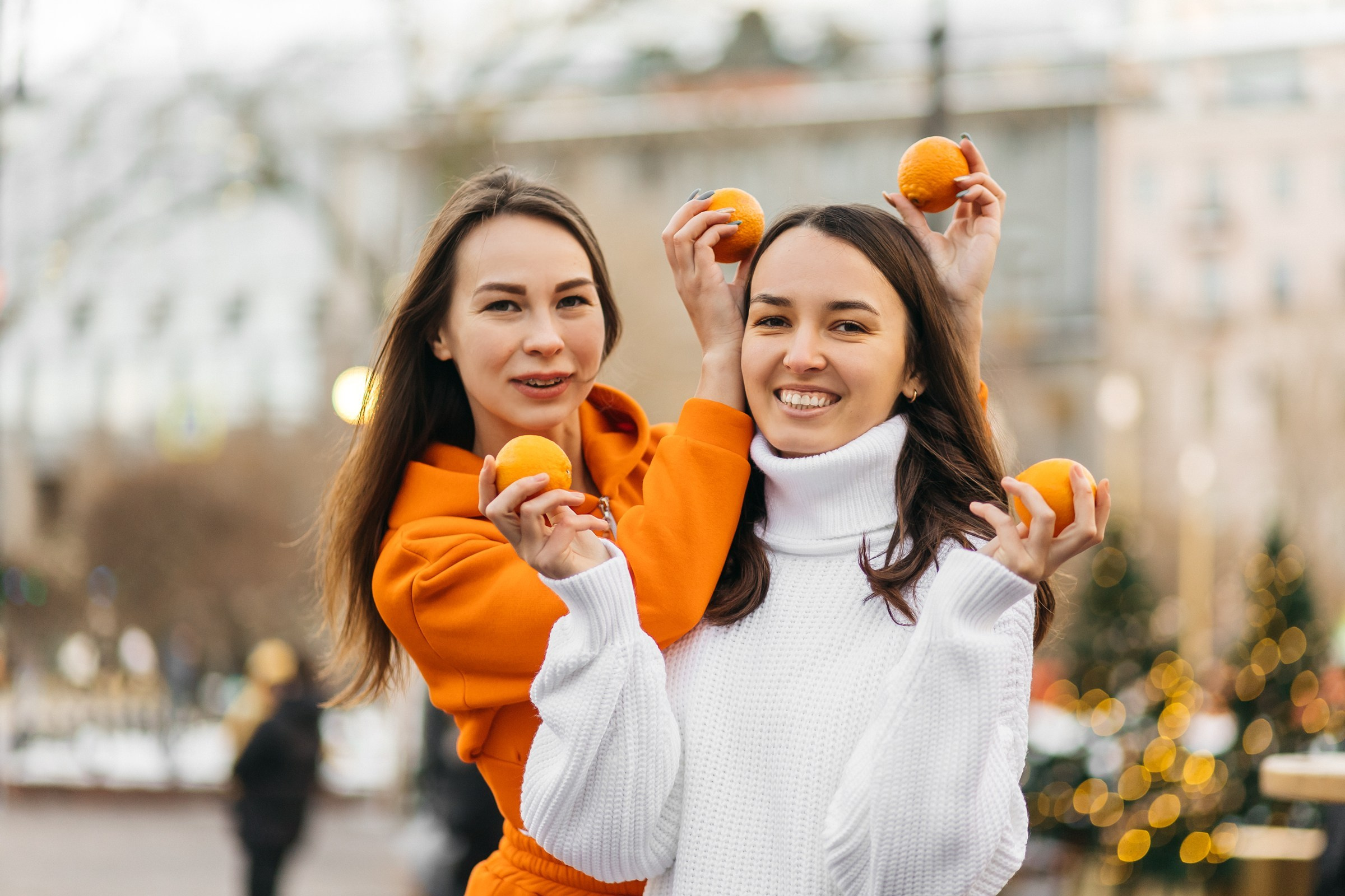 Новогодние уличные фотосессии в красивых локациях Питера