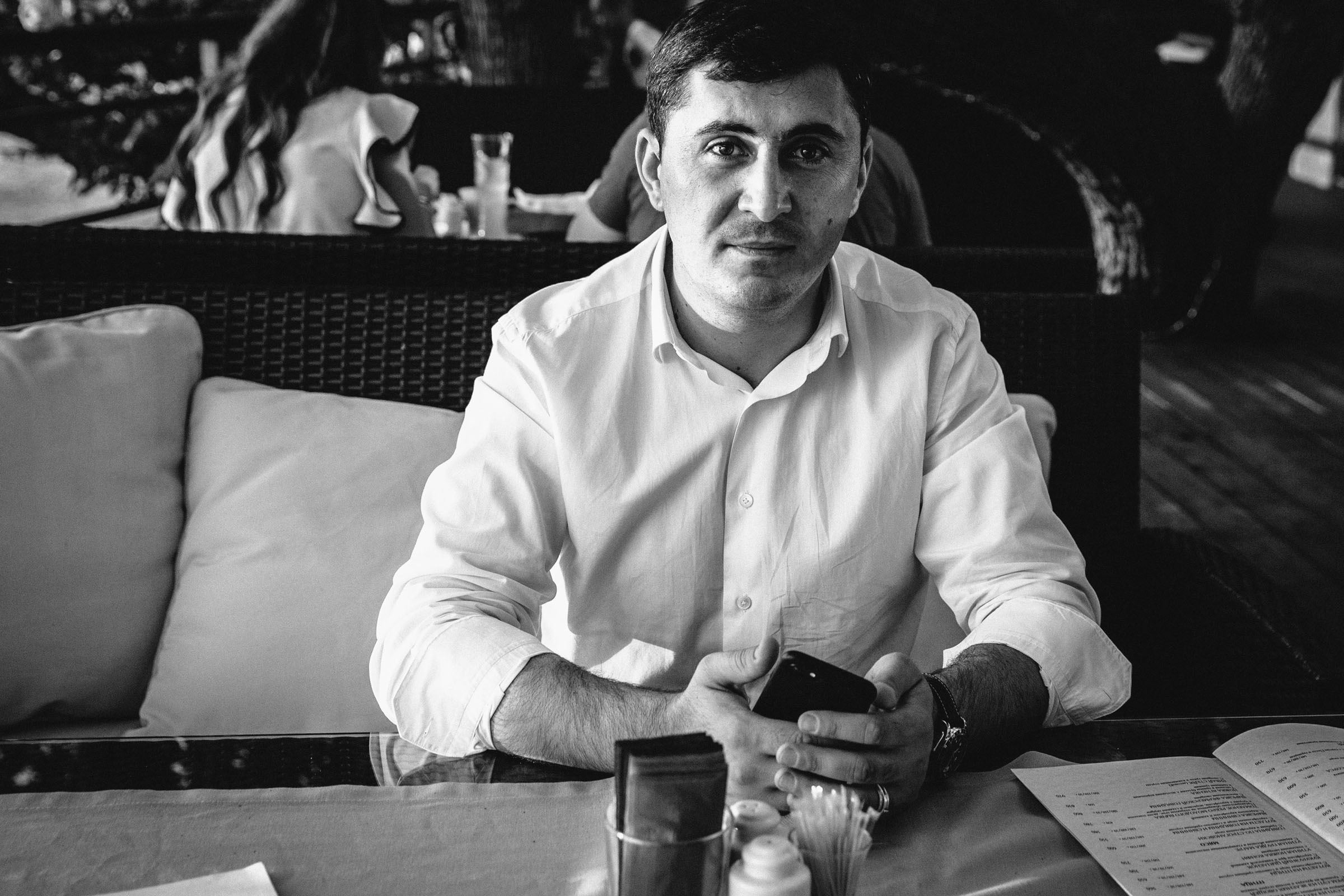 Звук бегущих ног // Карен_Рузанна_Давид_Арам. Фотограф Алутера Ирина