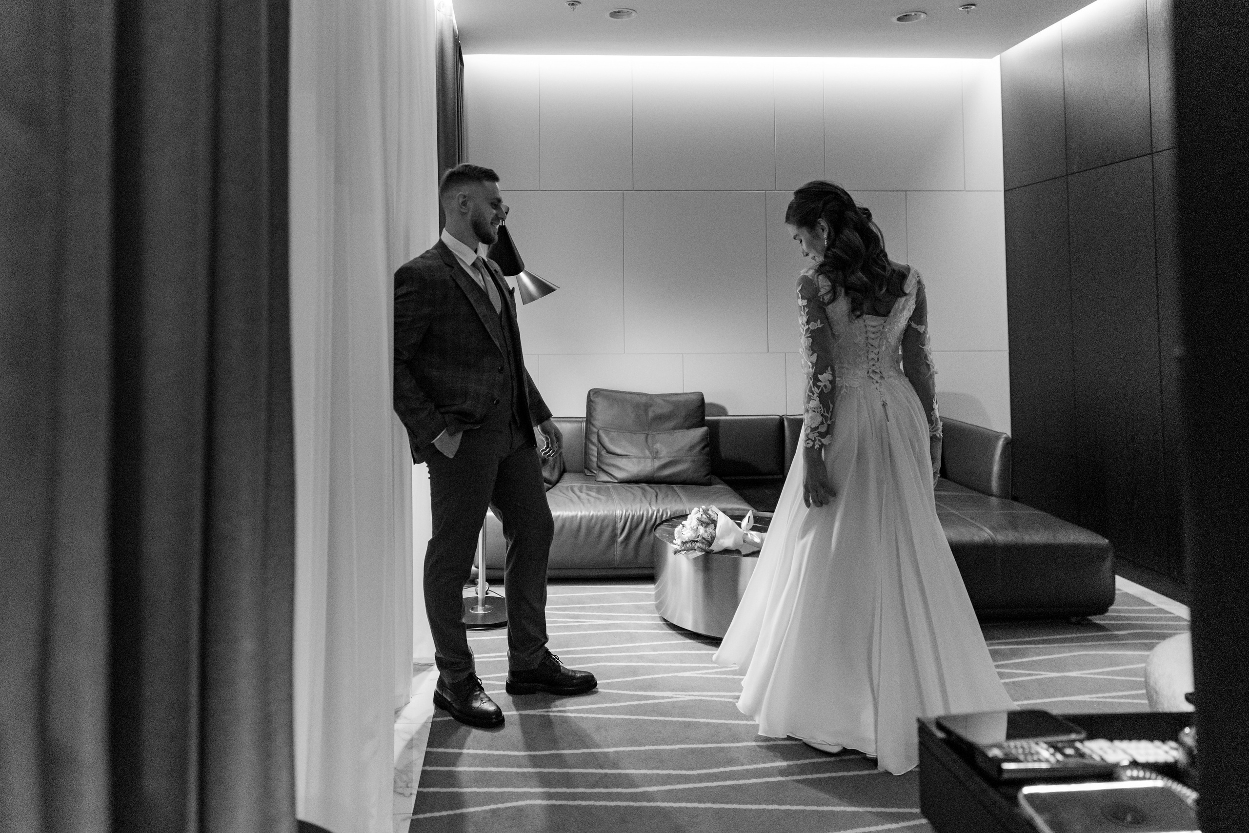 Свадебная серия в Отеле Гамма. Свадебный и портретный фотограф в Санкт-Петербурге Надежда Чечулина