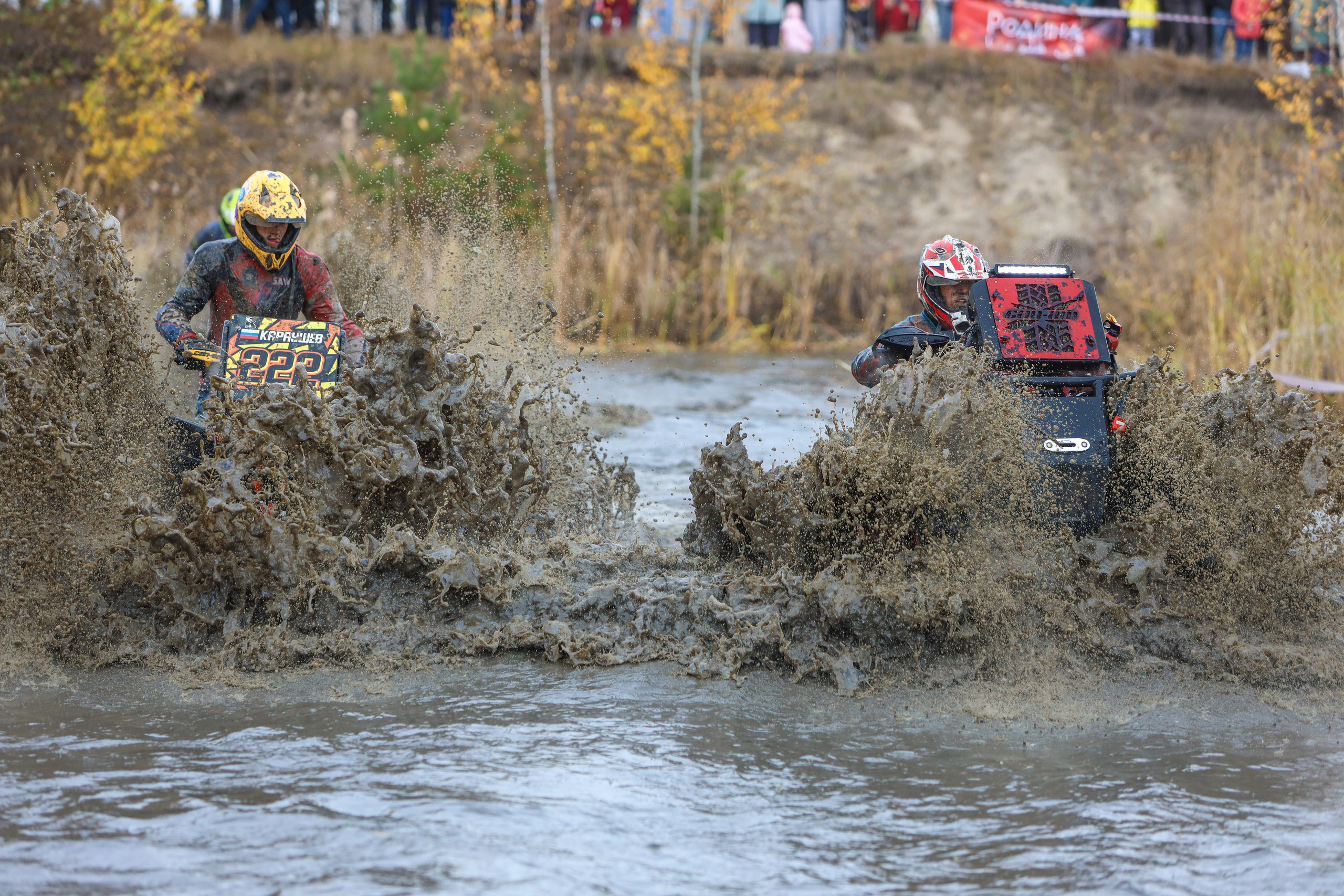 Гонки на квадроциклах Грязевое кольцо. Спортивный фотограф в Самаре