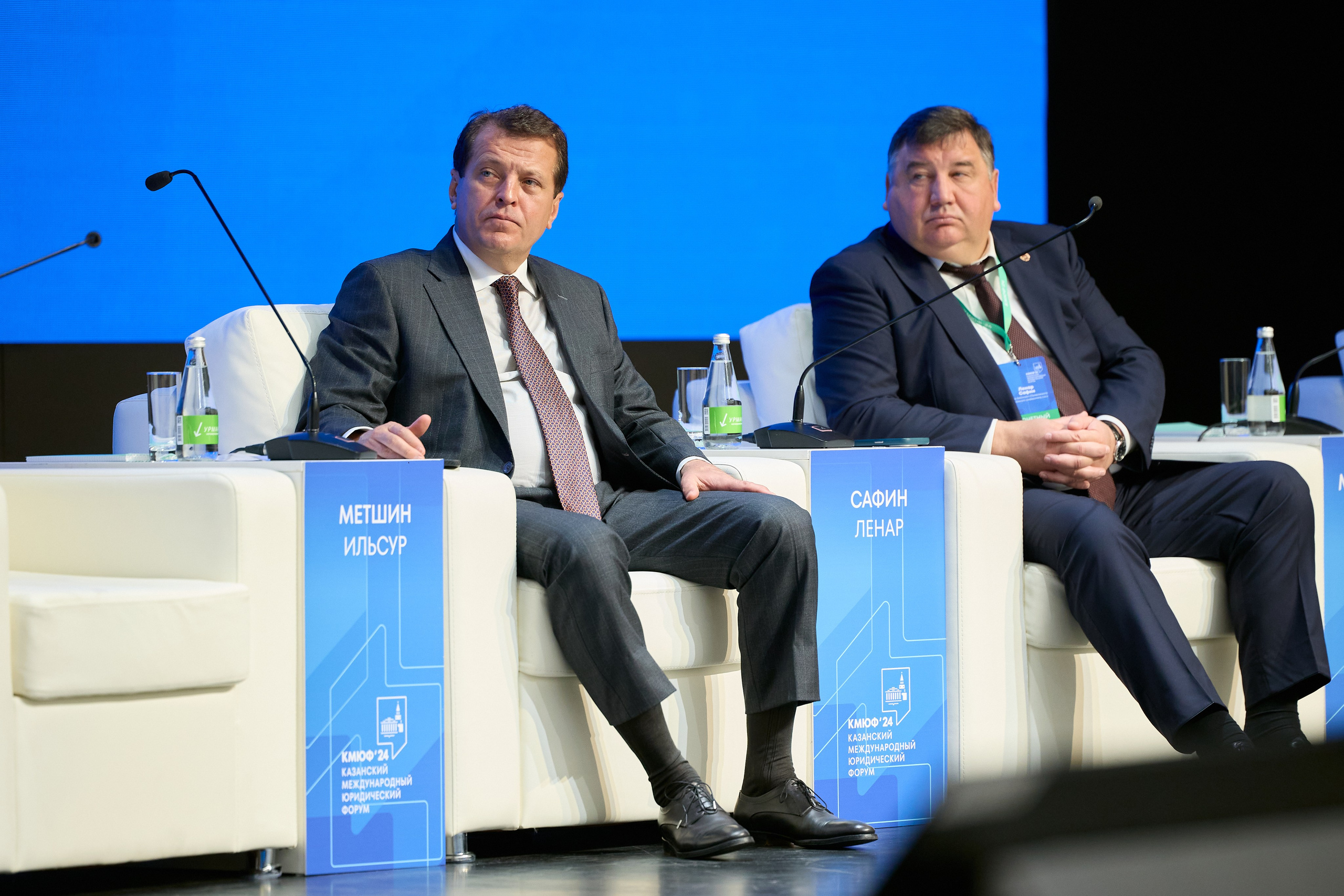 Казанский международный юридический форум. Мое имя Раиль. Я репортажный фотограф в Казани, так же мой любимый жанр — свадебный фотограф