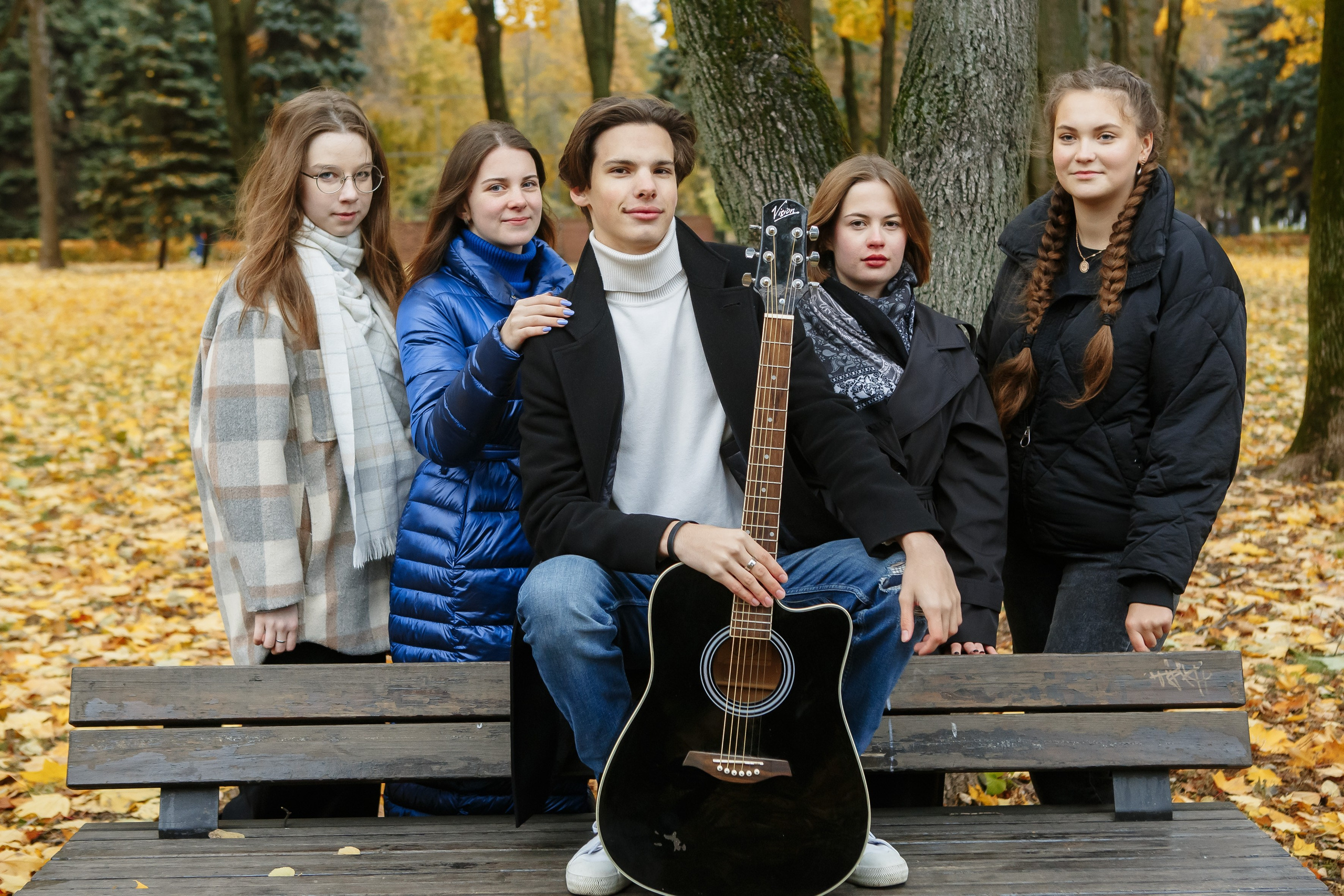 Осень Гимназия 12 11 В 2023 г. Свадебный и портретный Фотограф в Липецке Дмитрий Котюков