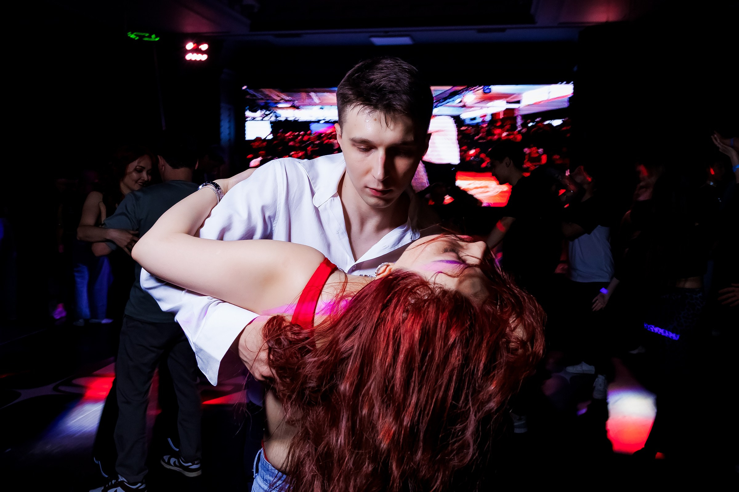 Bachata Party Hola Dance. Репортажный фотограф в Алматы Каюпов Сержан