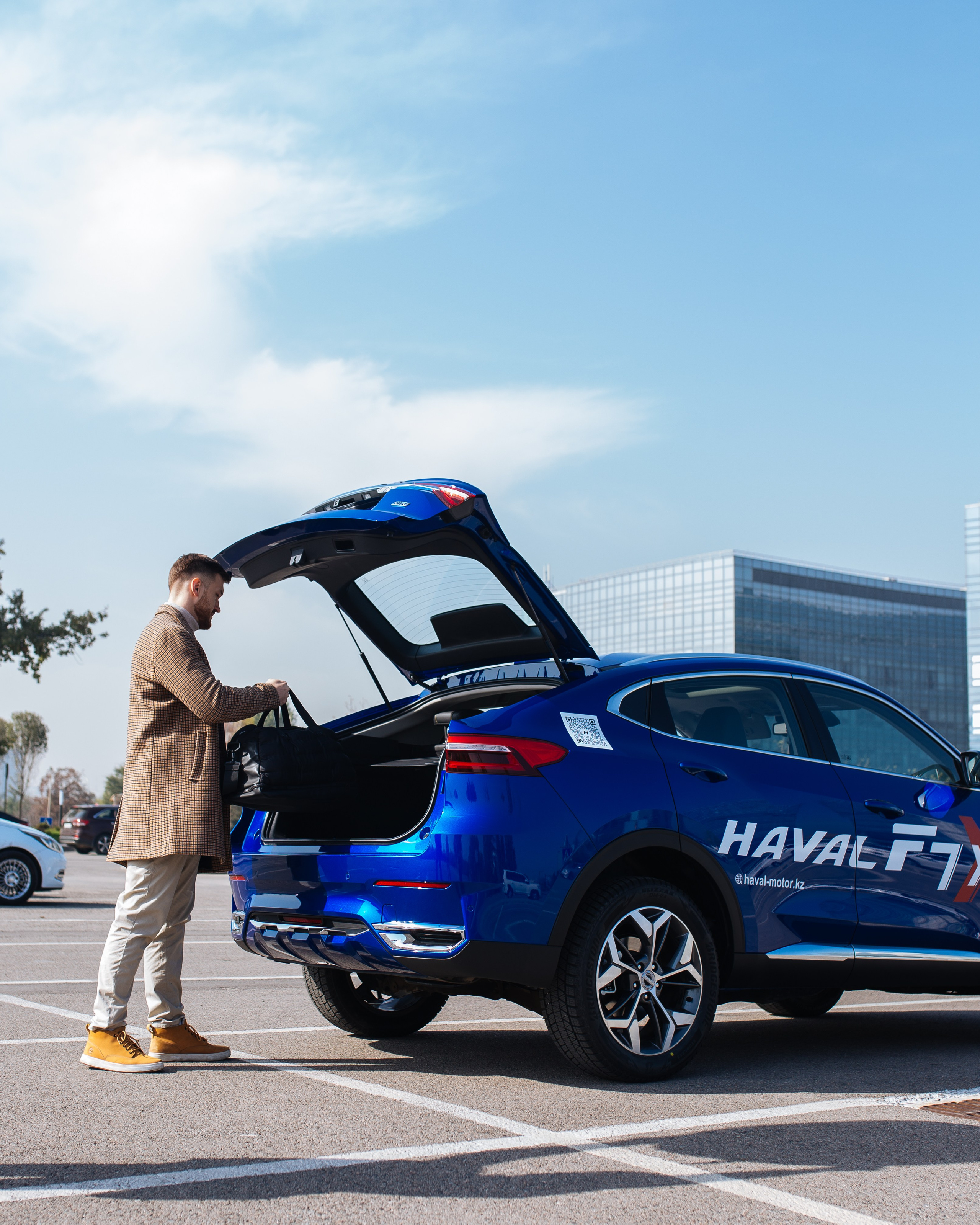 Автомобильная фотосъёмка. Рекламный и портретный фотограф в Алматы — Серекпаев Танирхан