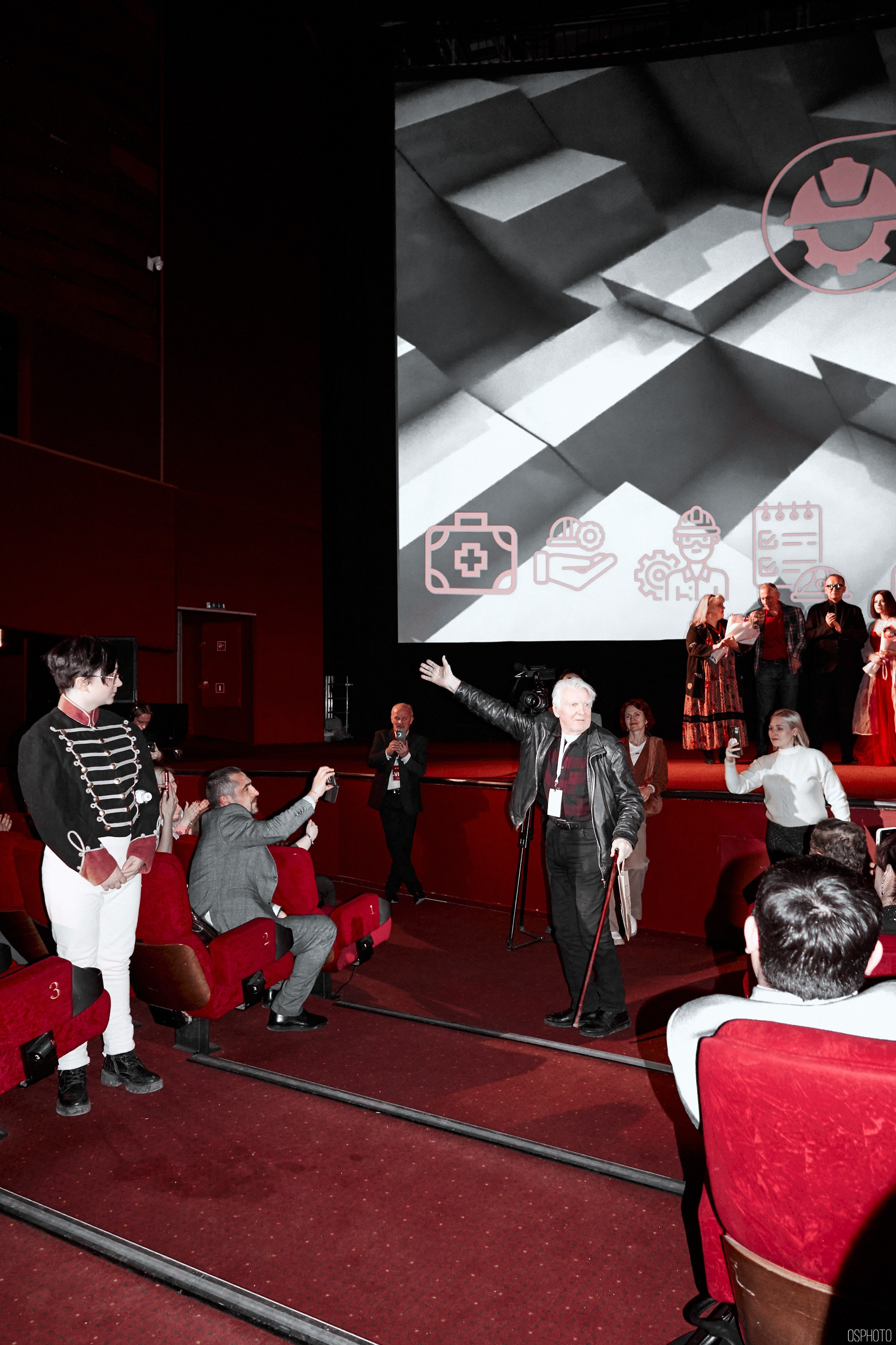 Кинофестиваль фильмов об охране труда | Кинотеатр «Октябрь». OSPhoto