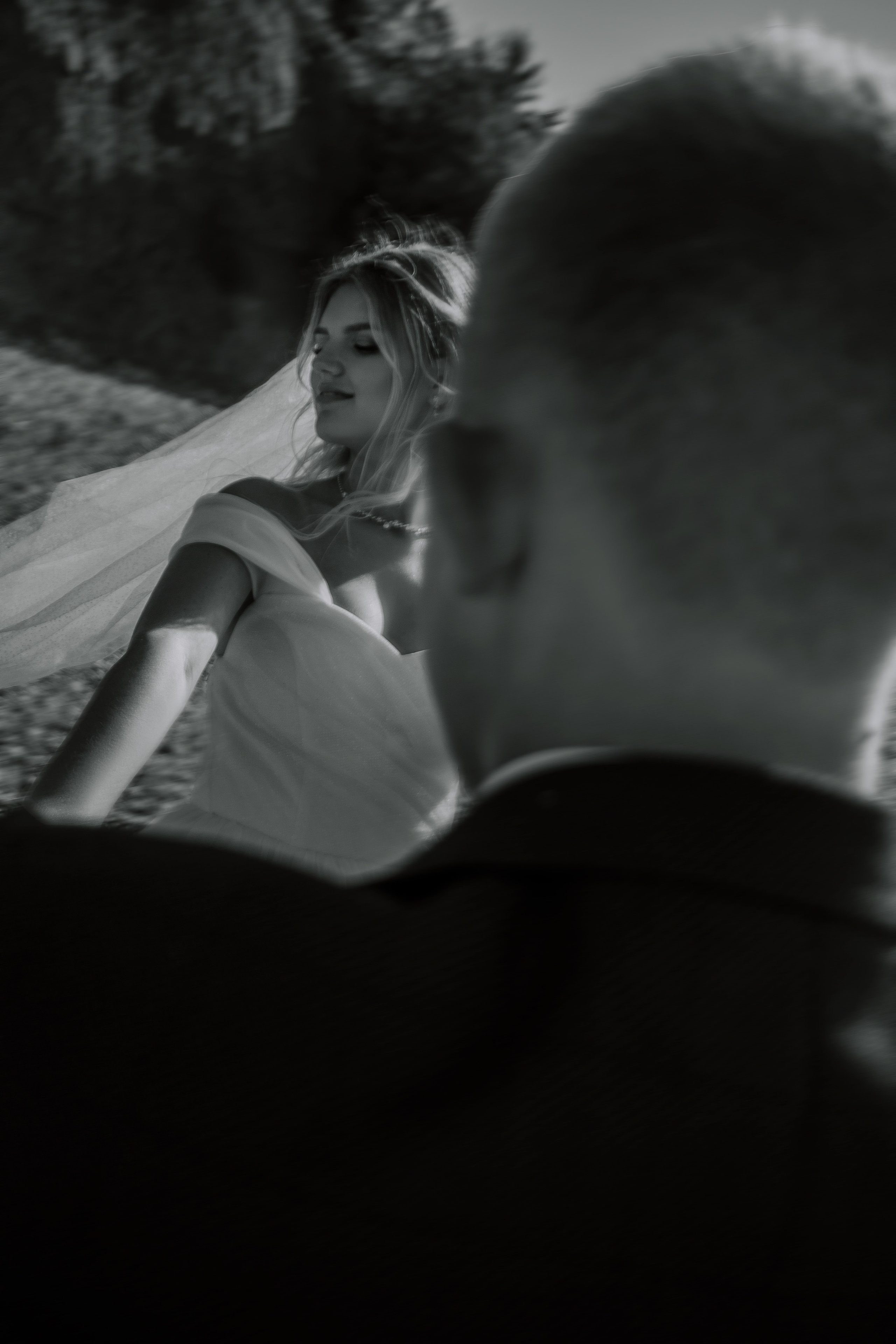 Илья и Полина на берегу моря. Фотограф в Крыму | Виктория Нотевская