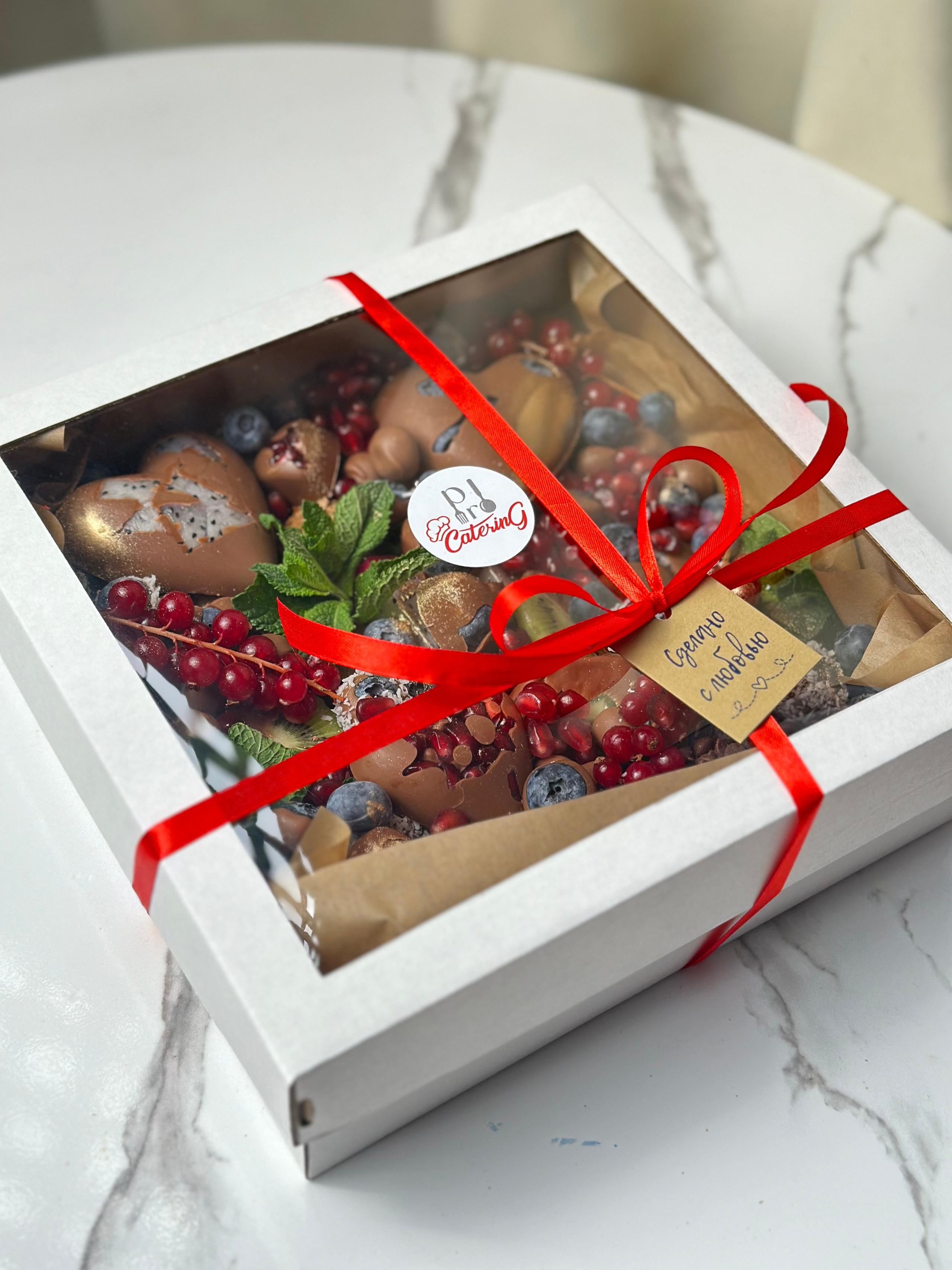 Ягоды в шоколаде. Выездной кейтеринг, съедобные букеты, торты и сладости на заказ