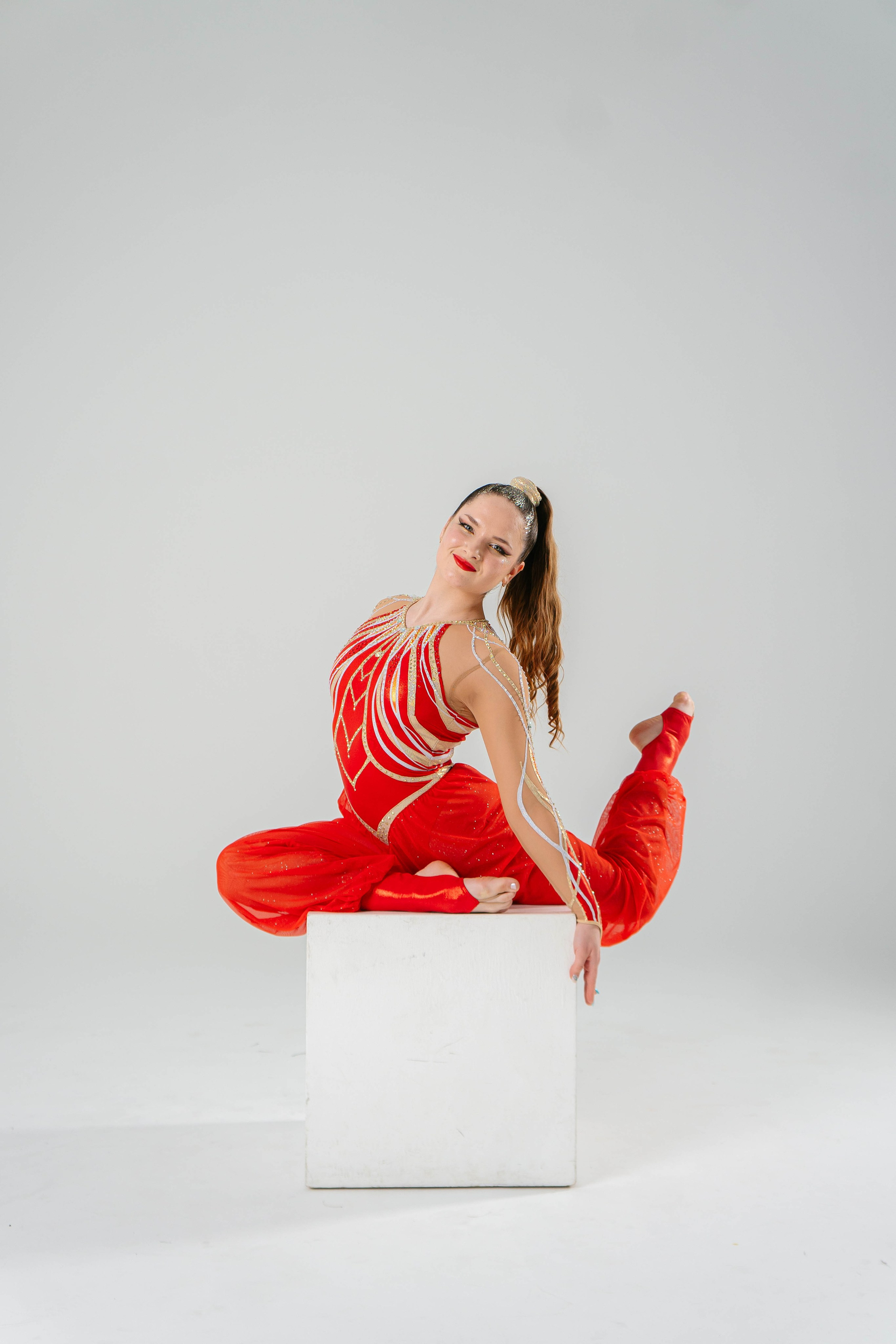 Circus. Фотограф / видеограф в Москве и Сочи Sofia Riversong