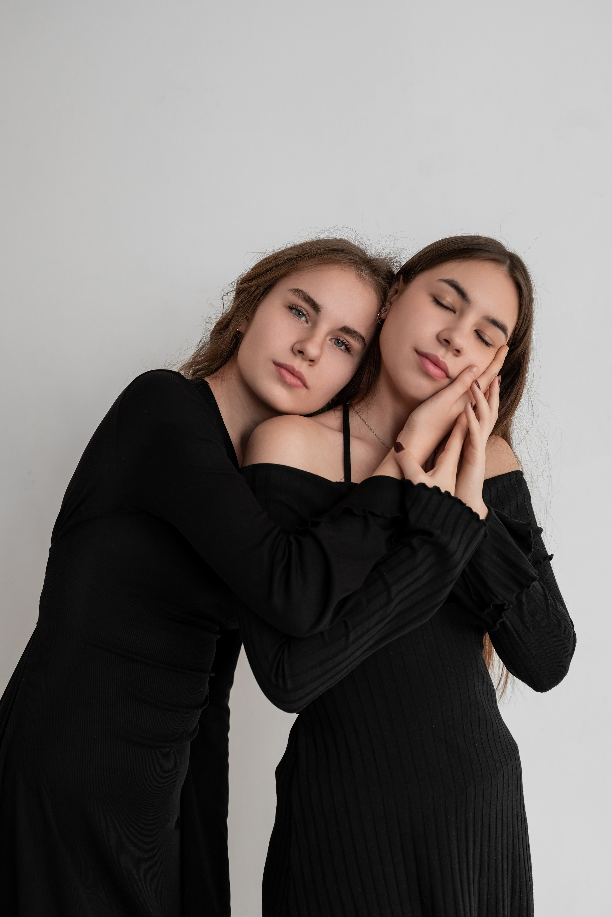 Полина и Эльвира. Фотограф в городе Салават