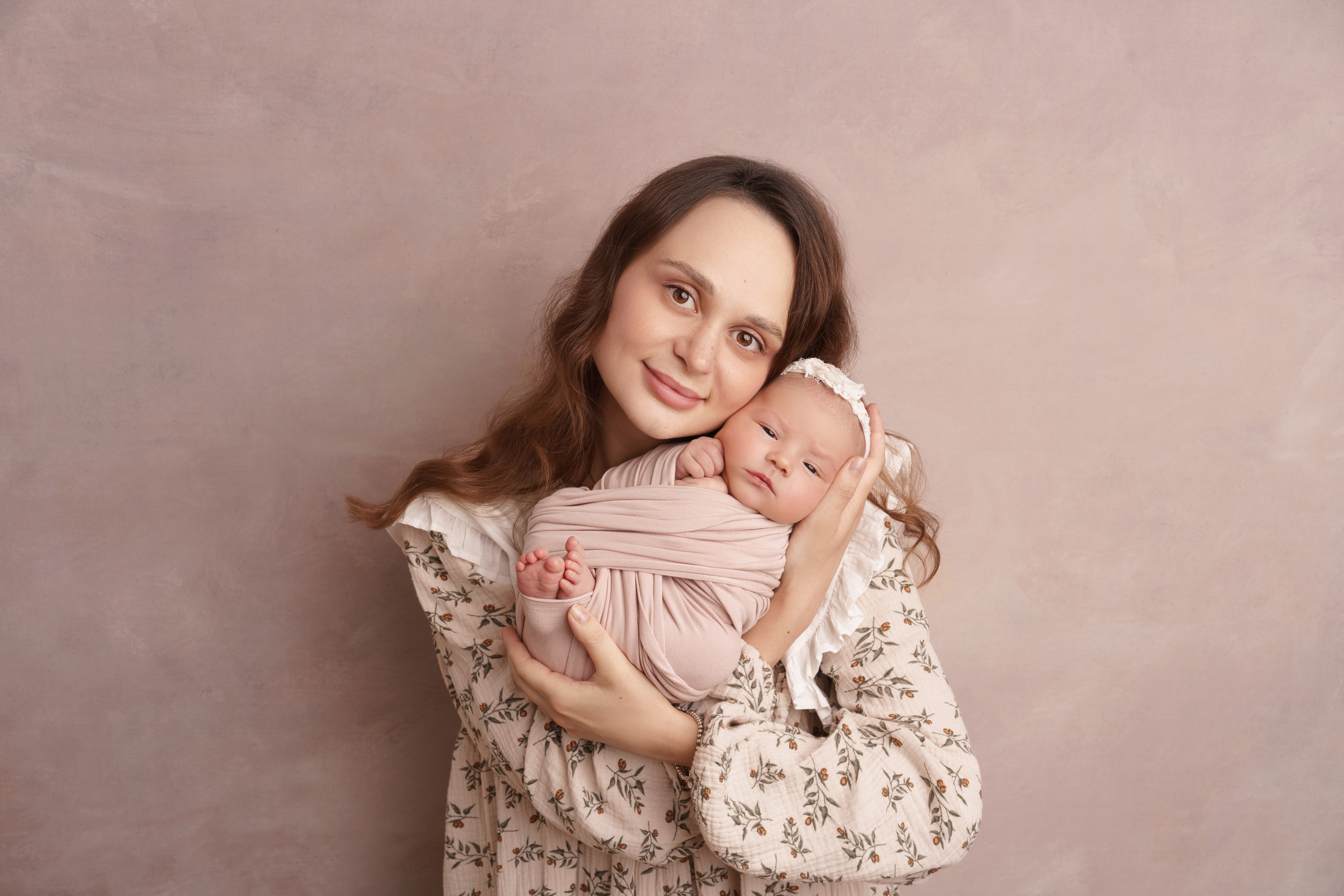 Семейные фотосессии с новорожденными | Трогательные кадры малышей и их близких в Москве и МО. Фотосессия новорожденных в Москве и Московской области | Профессиональный фотограф newborn — Татьяна Иванова