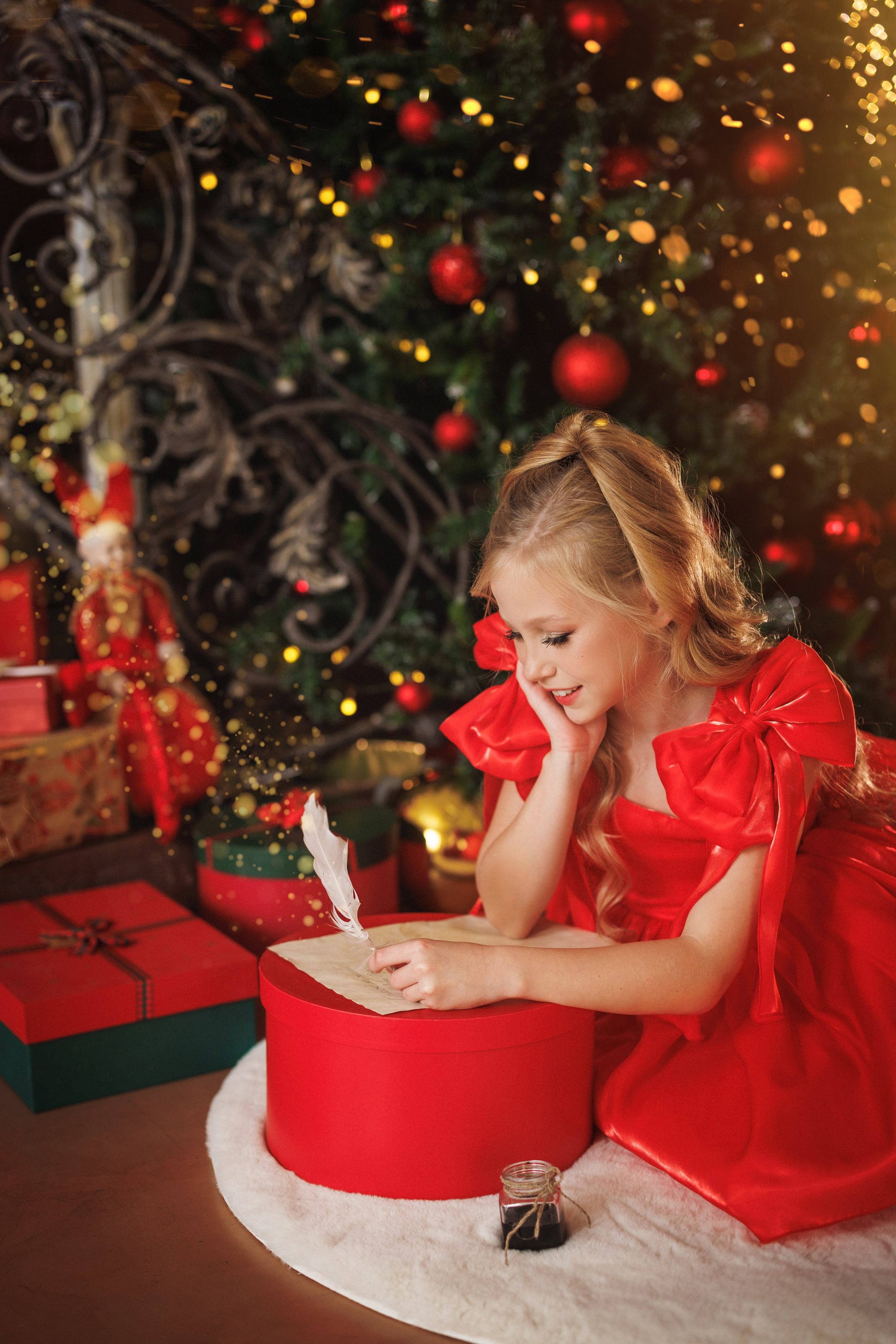 Сказочная новогодняя фотосессия с Сантой, в фотостудии в города Краснодара. Семейный и детский фотограф в Краснодаре Анна Трашкова