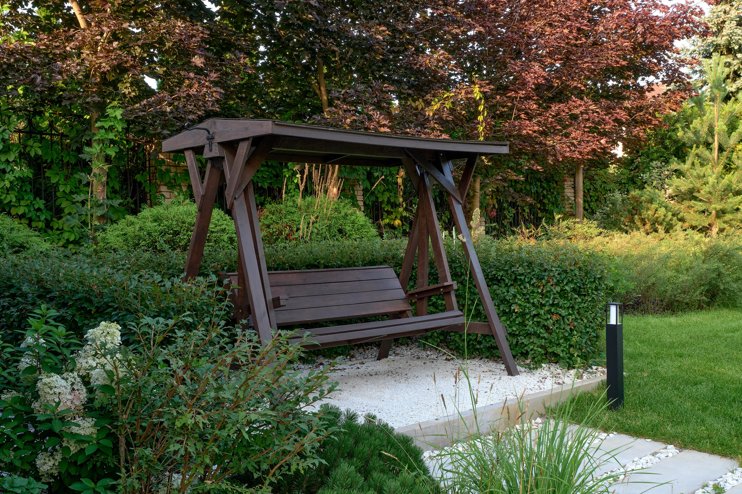 Фотосъемка сада в Кирполье для ландшафтной компании Хвоя. Фотосъемка частных садов и интерьеров | Санкт-Петербург | Москва | РФ