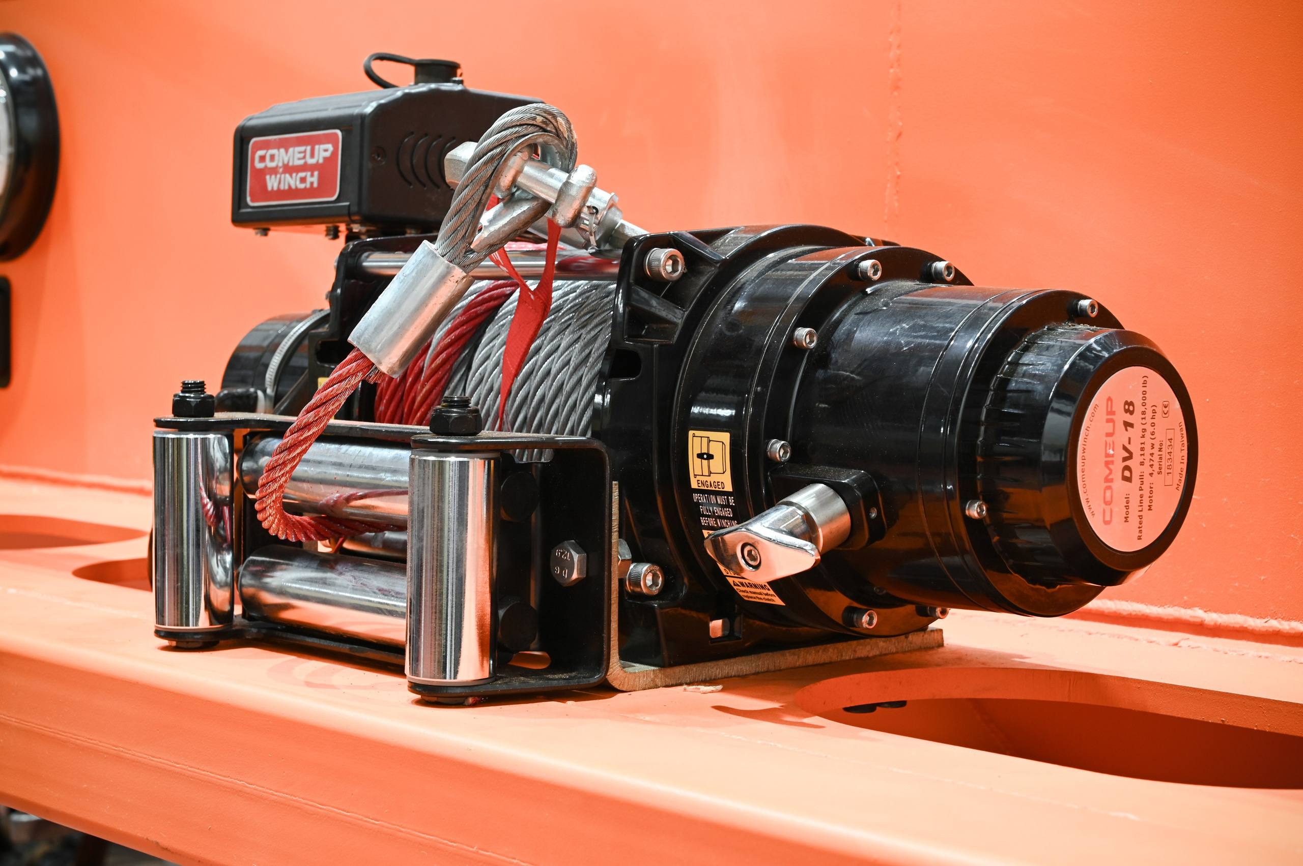 Плавающий гусеничный снегоболотоход ЗЗГТ-6039/6040. Фотограф Юсов Александр