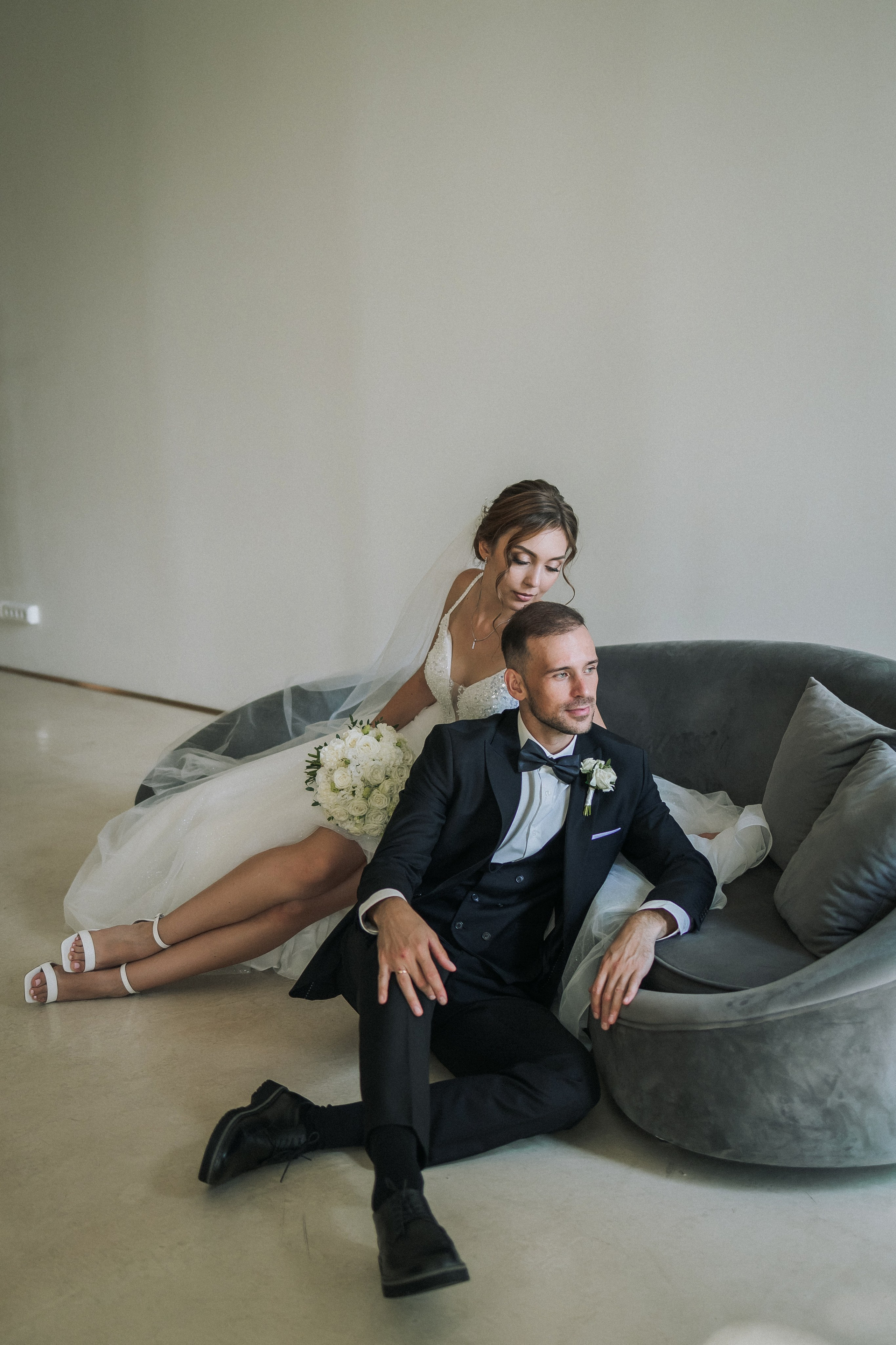 Свадебная прогулка Екатерины и Евгения. Свадебная фотография. Арина Рубах