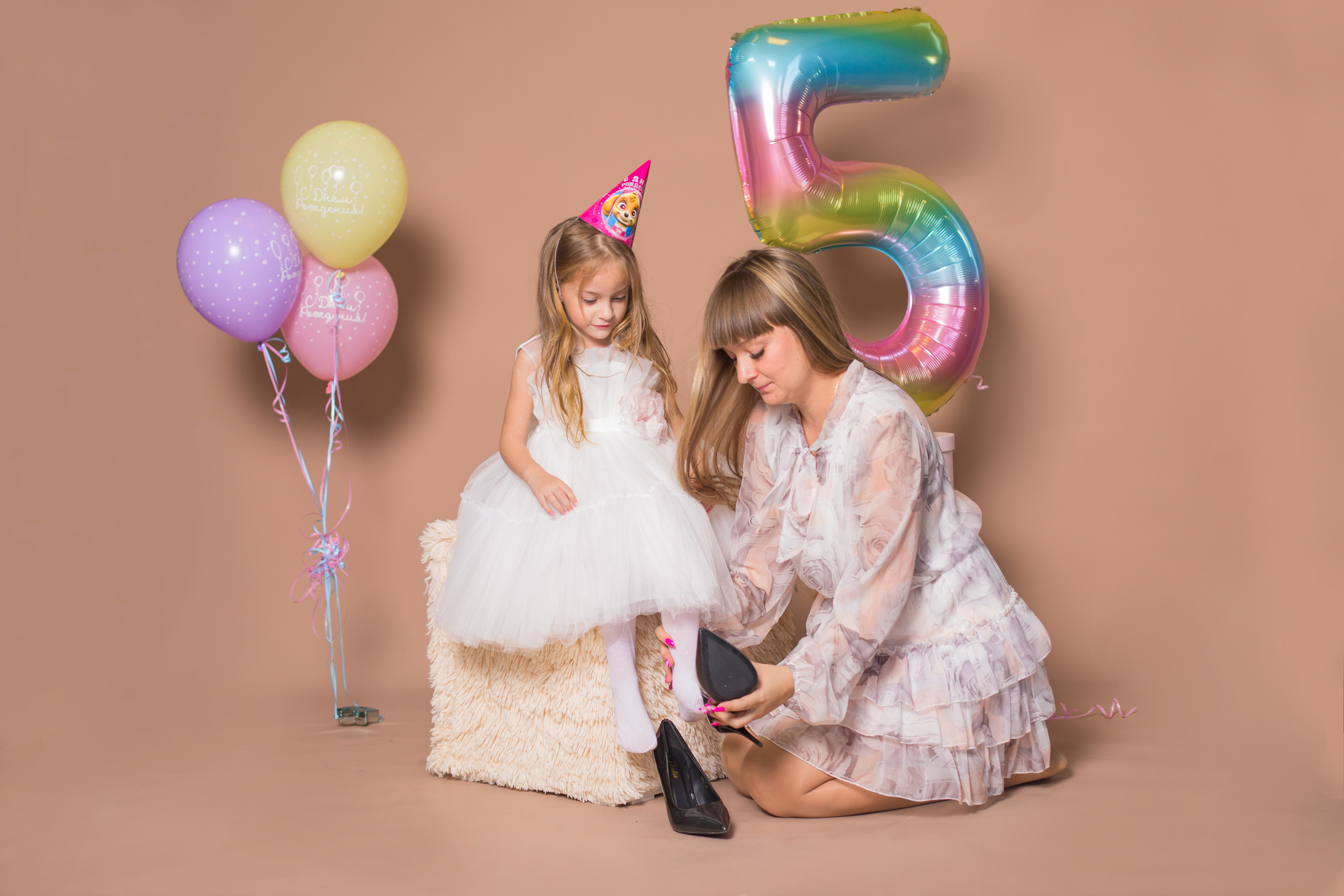 День рождения 5 лет в фотостудии. Фотограф в Сочи Красной поляне Абхазии Юлия Кормишенко