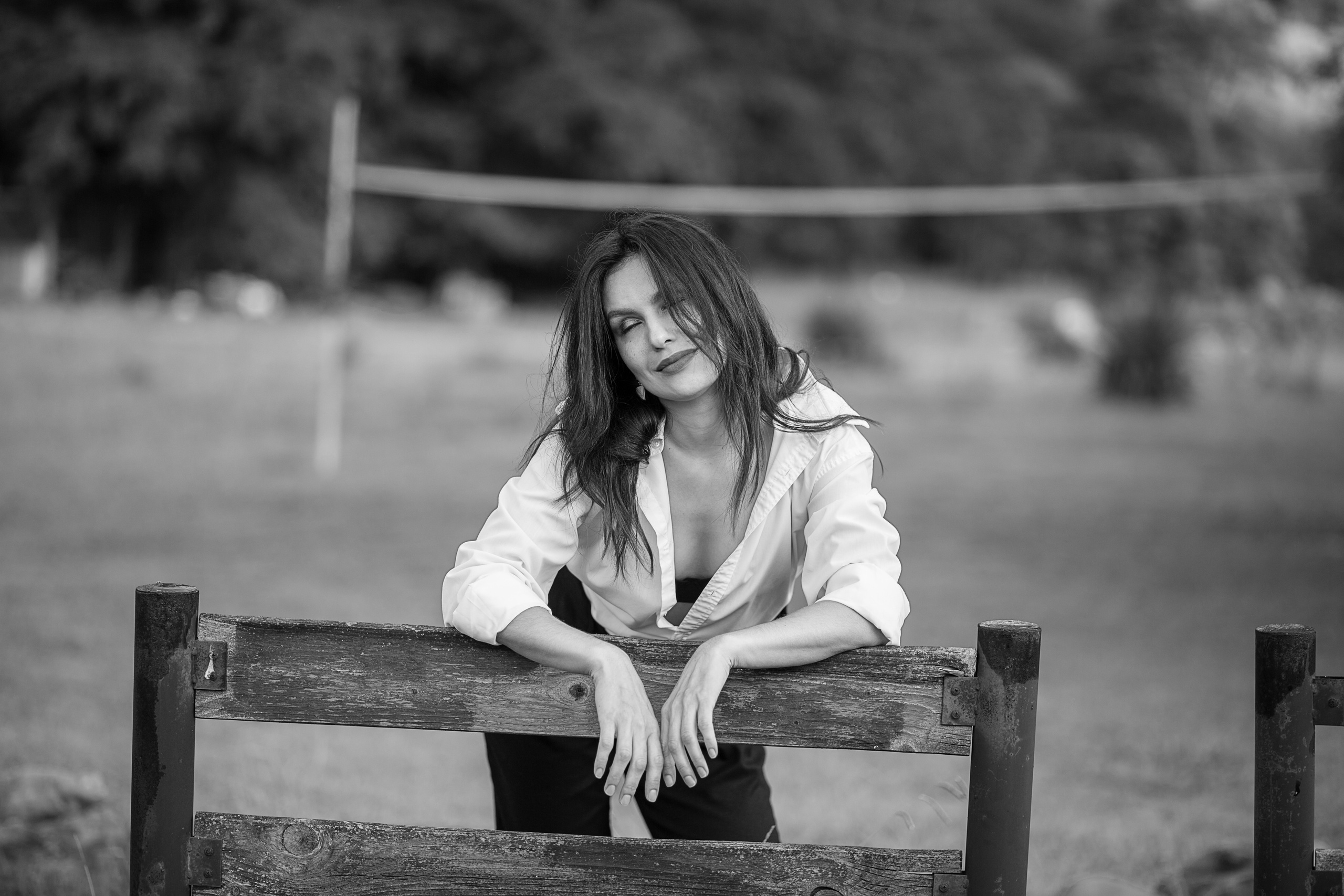 Чб фотосессия. Оксана. Фотограф в Сочи Красной поляне Абхазии Юлия Кормишенко