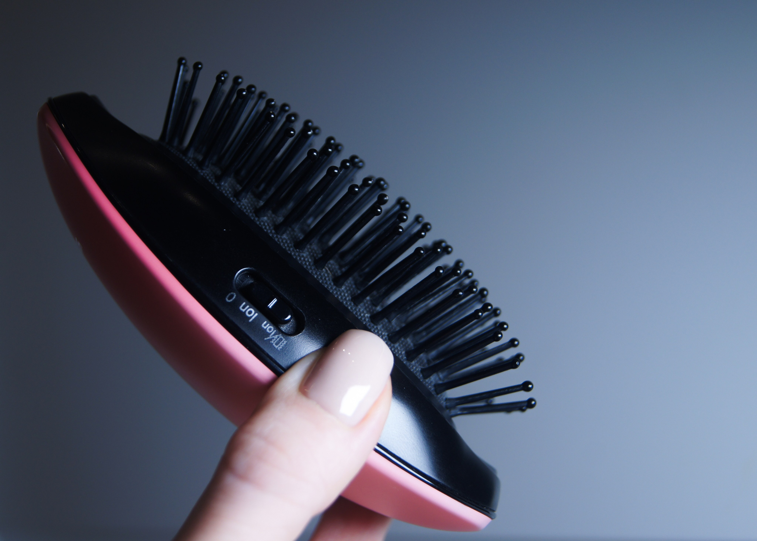 Предметная фотография расчески Xiaomi Yueli. Любовь Каширская — фотограф для малого бизнеса и специалистов