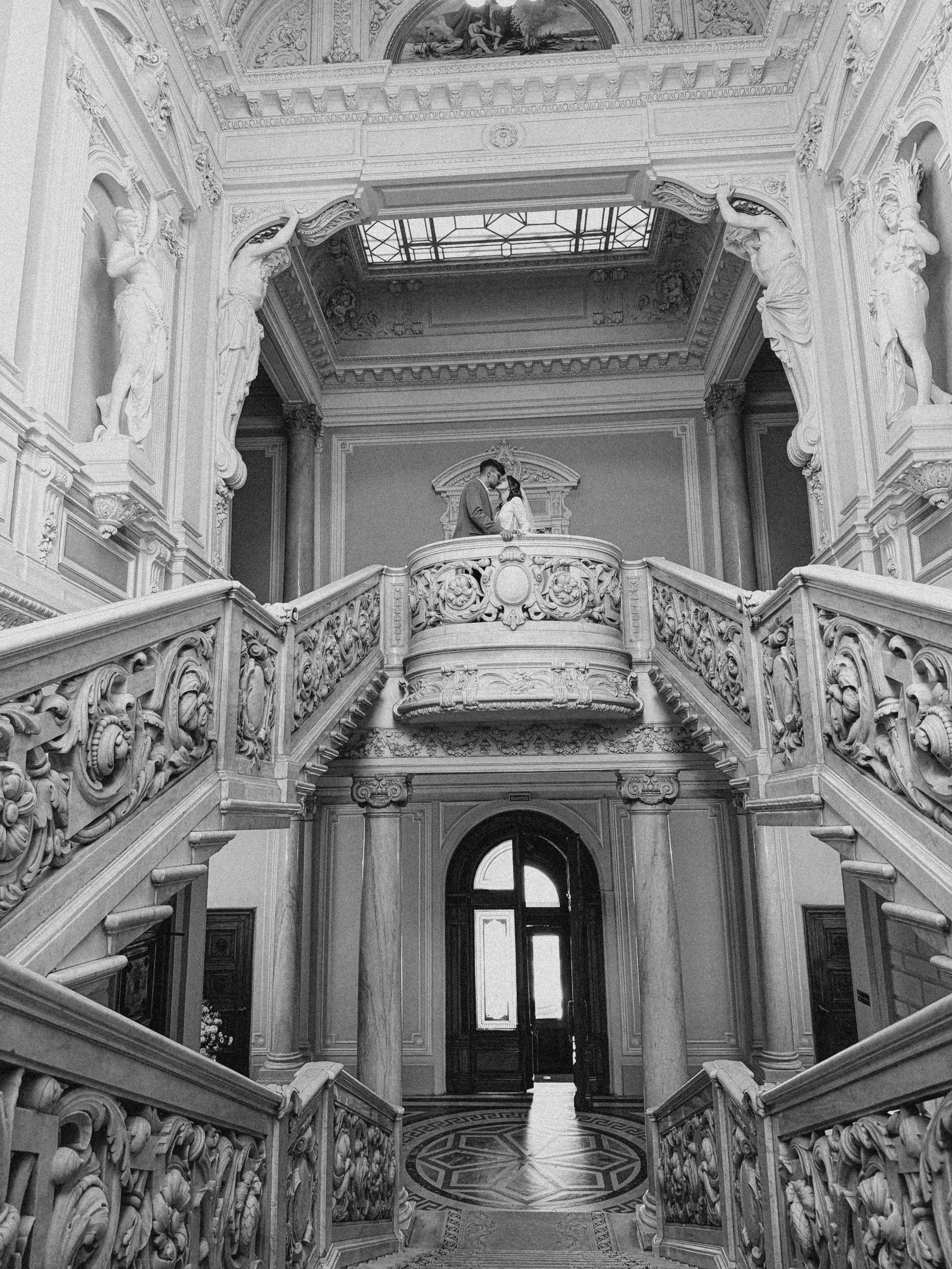 ФОТО НА ТЕЛЕФОН ВО ВРЕМЯ БРАКОСОЧЕТАНИЯ В ПЕРВОМ ДВОРЦЕ И ПРОГУЛКИ. Профессиональный фотограф, Санкт-Петербург — Виктория Богомолова