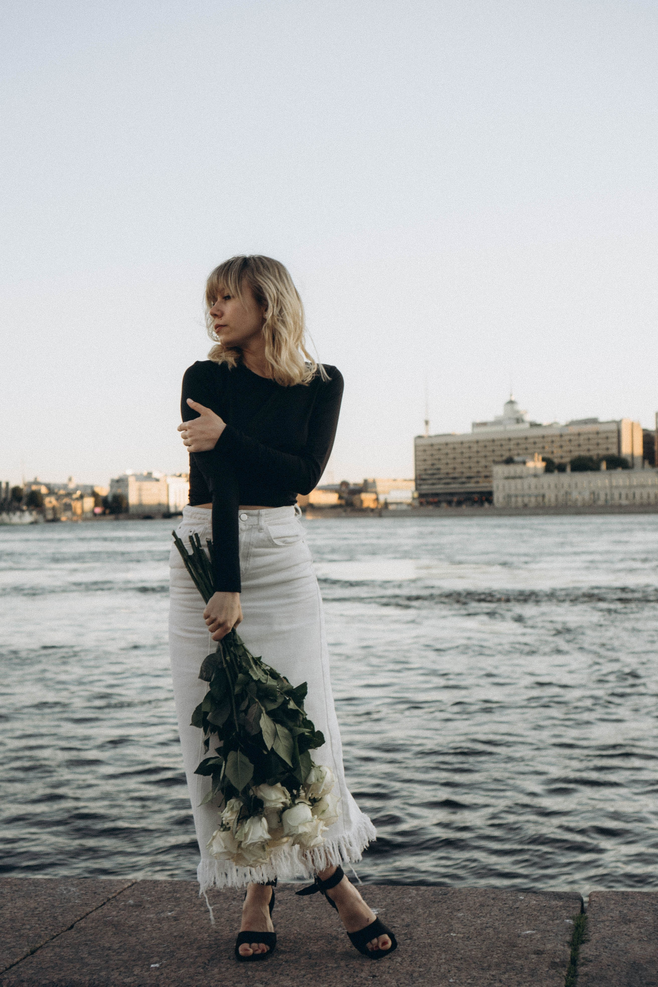 ПРОГУЛКА ПО ГОРОДУ В БЕЛЫЕ НОЧИ (другой вариант). Профессиональный фотограф, Санкт-Петербург — Виктория Богомолова