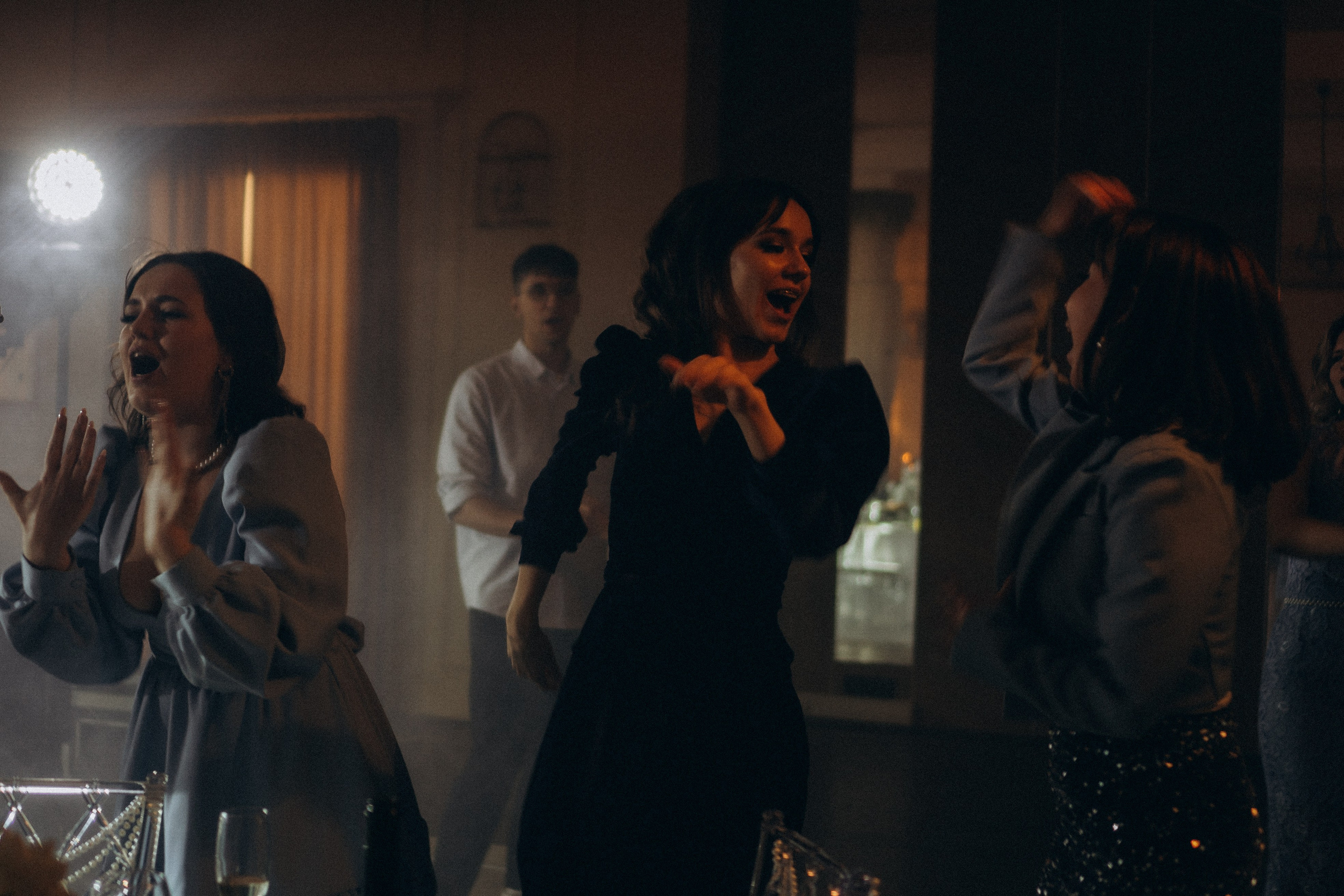 ПОЛНЫЙ СВАДЕБНЫЙ ДЕНЬ 8 ЧАСОВ. Профессиональный фотограф, Санкт-Петербург — Виктория Богомолова