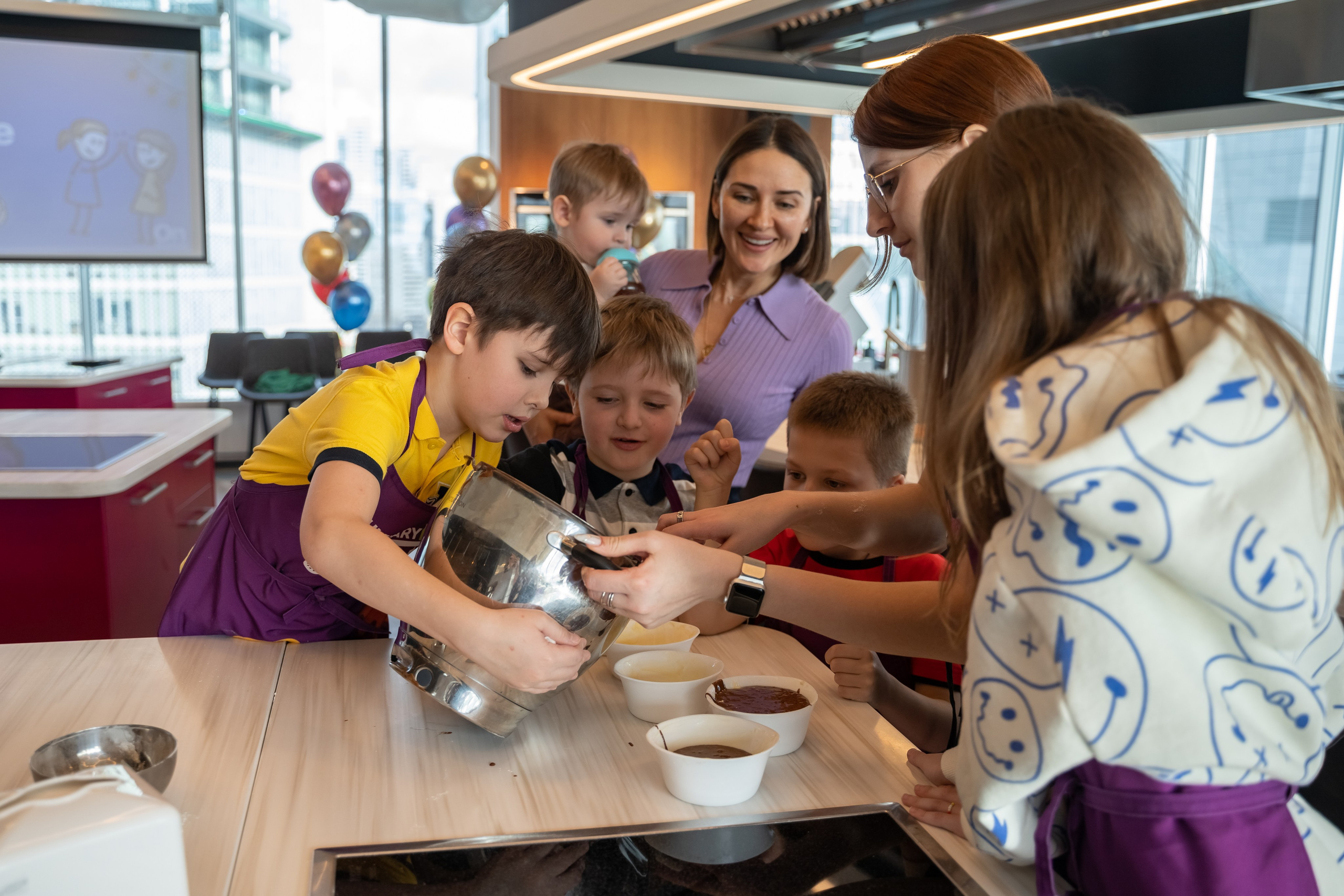День Рождения в кулинарной студии. Фотограф в Одинцово, Москве