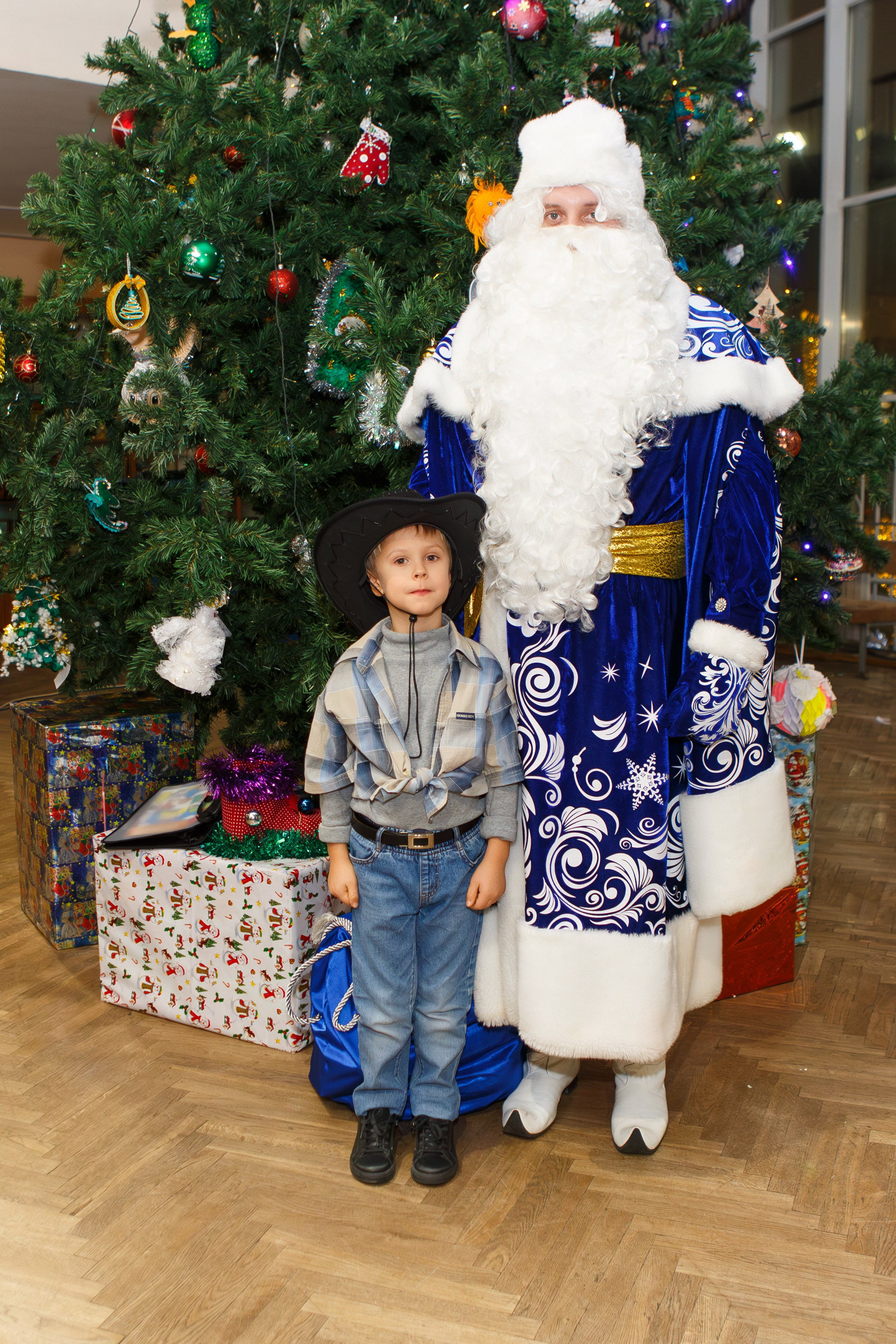 Театр-студия «ОК"ФАНТАЗИЯ» — „НОВЫЙ ГОД С ФАНТАЗИЕЙ“. Профессиональный фотограф в Мценске и Орловской области