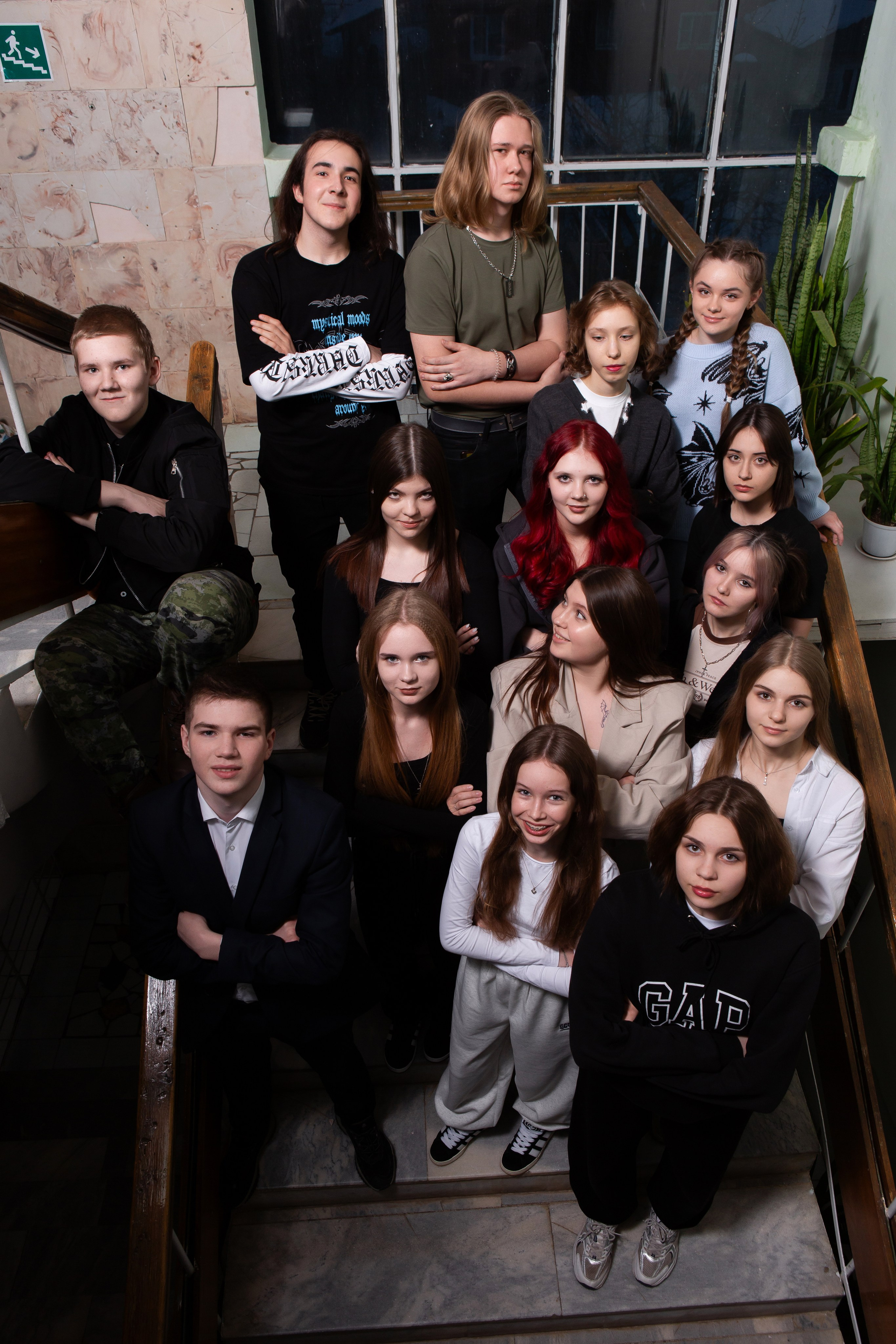 ОТВЯЗНАЯ СЪЕМКА В КЛАССЕ (9 КЛАСС). Профессиональный фотограф в Мценске и Орловской области