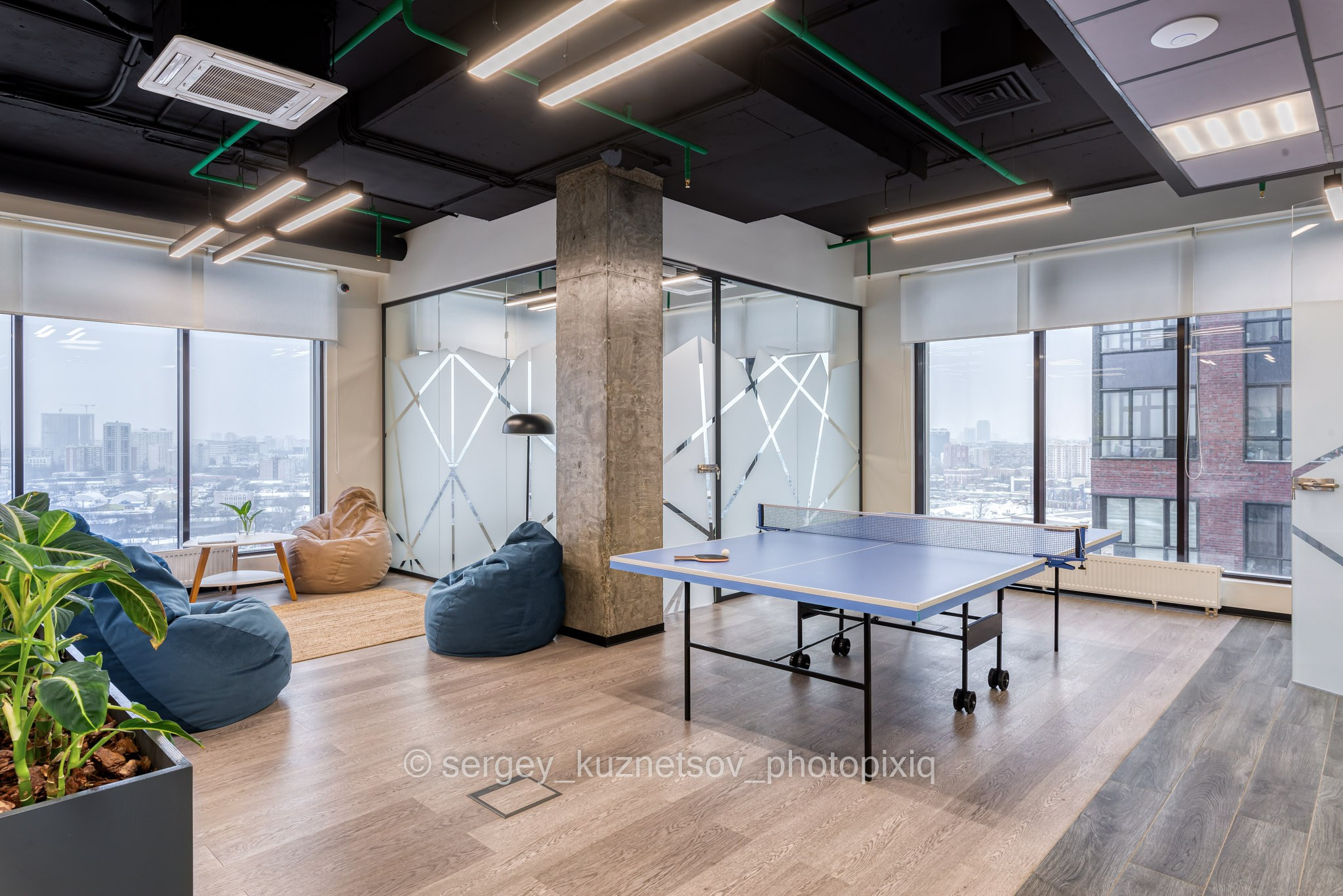 Съёмка интерьера офиса для портфолио ST-buro. Интерьерная съёмка и виртуальные туры — Интерьерный фотограф Кузнецов Сергей (photopixiq)