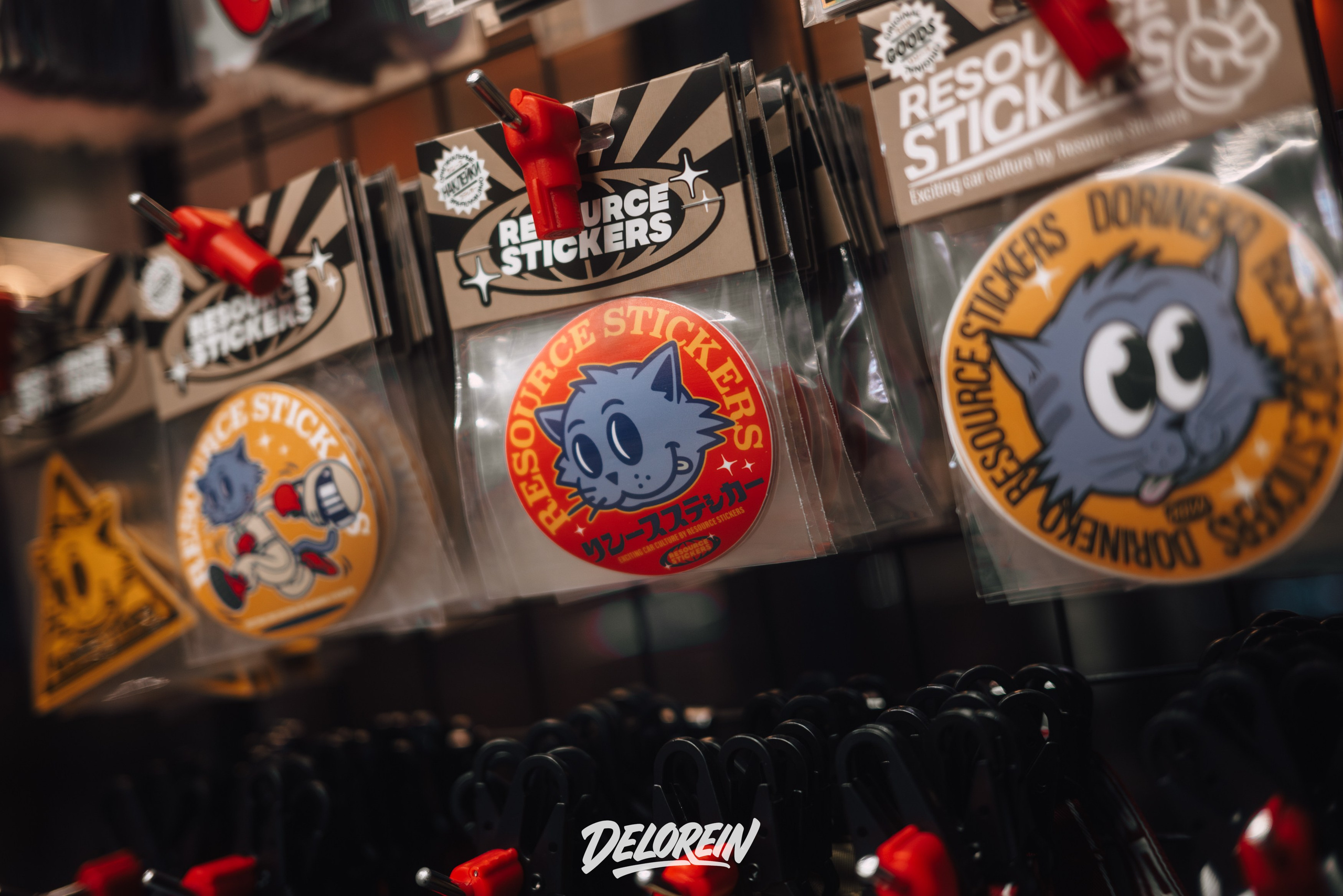 Downfly 15 апреля 2026. DeLorein