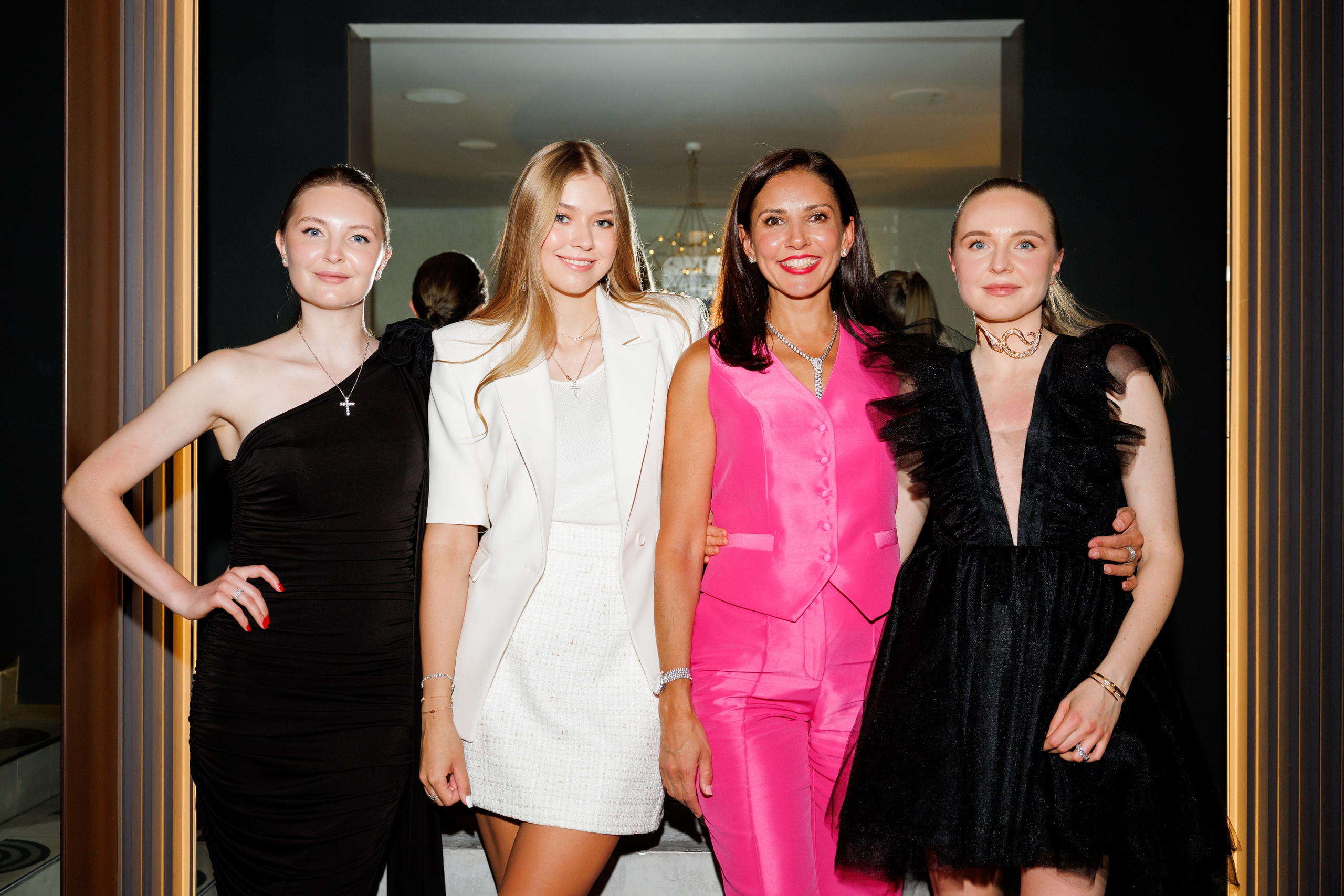 The TOY. Фотограф Москва. Репортажная съемка, портрет, бизнес-портрет