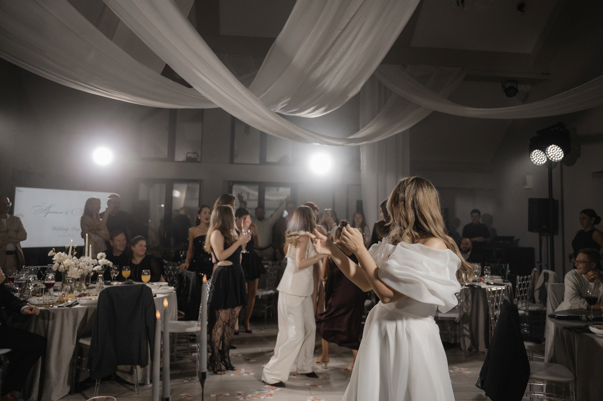 Николь и Артем Теплица парк. Свадебный фотограф Раменское-Москва