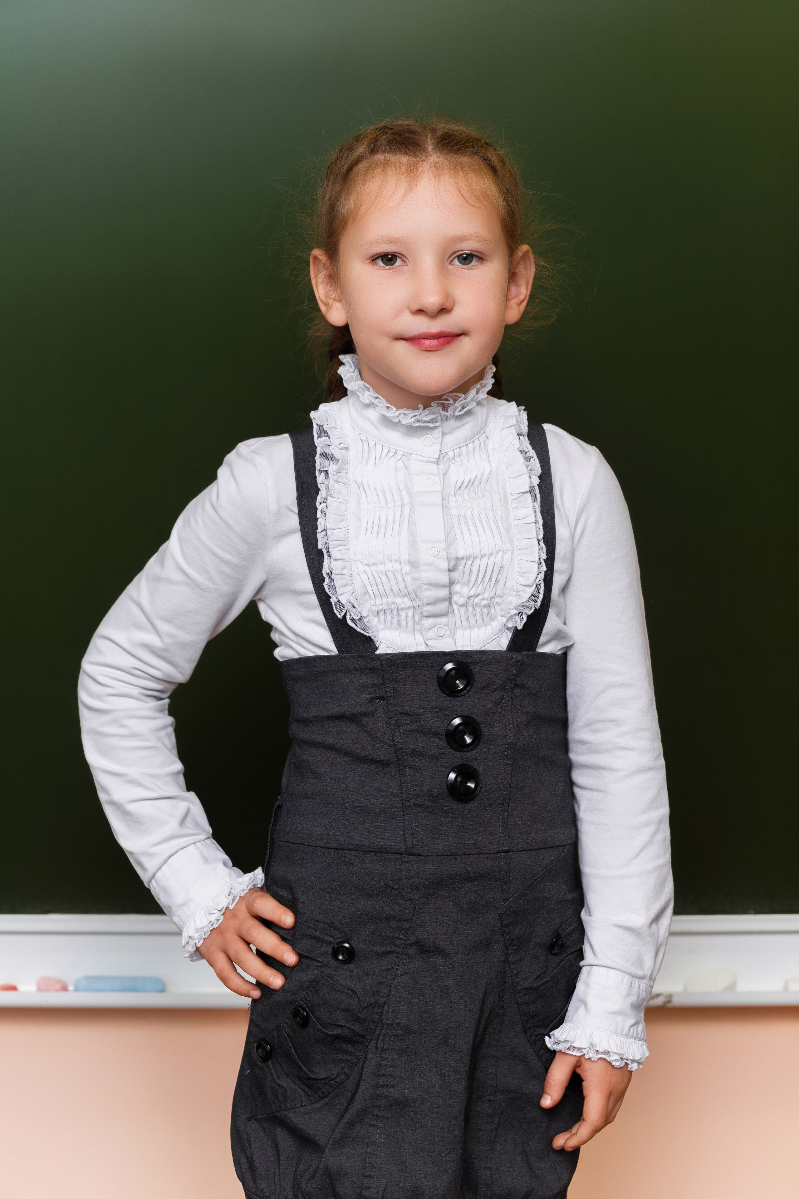 СЪЕМКА ПОРТРЕТОВ ПЕРВОКЛАССНИКОВ В КЛАССЕ. ТВОЙ АЛЬБОМ / ТВОИ ПРАВИЛА