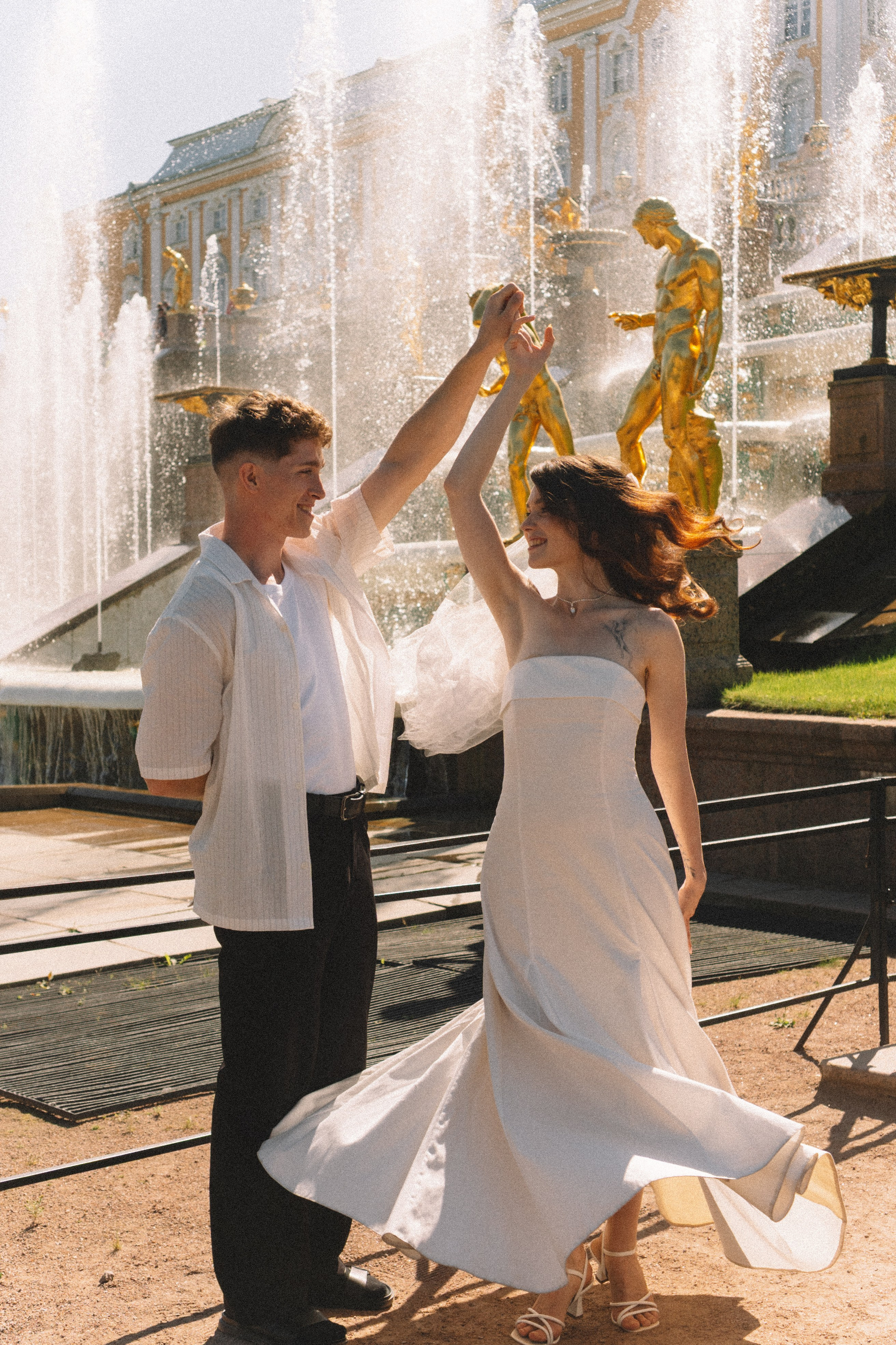 СВАДЕБНАЯ СЬЕМКА В ПЕТЕРГОФЕ И СЬЕМКА РЕПОРТАЖА В ЗАГСЕ ПЕТЕРГОФА. Профессиональный фотограф, Санкт-Петербург — Виктория Богомолова