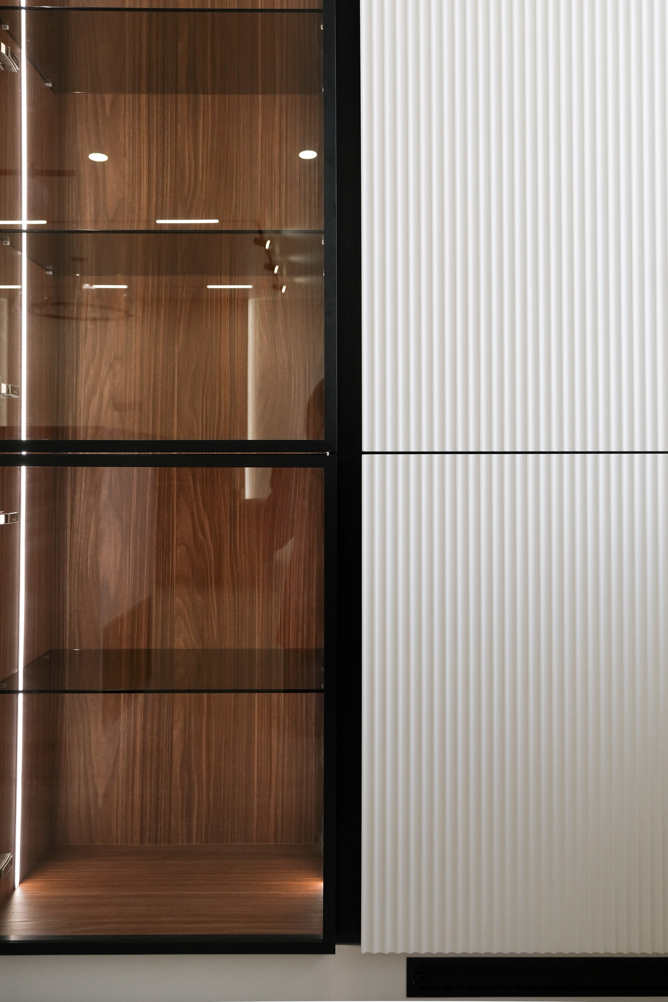 Мебель на заказ Томск по дизайн проекту. Кухни Шкафы | ГУДРУМ. ГУДРУМ — Мебель на заказ в Томске | Кухни | Шкафы | Стулья и Столы