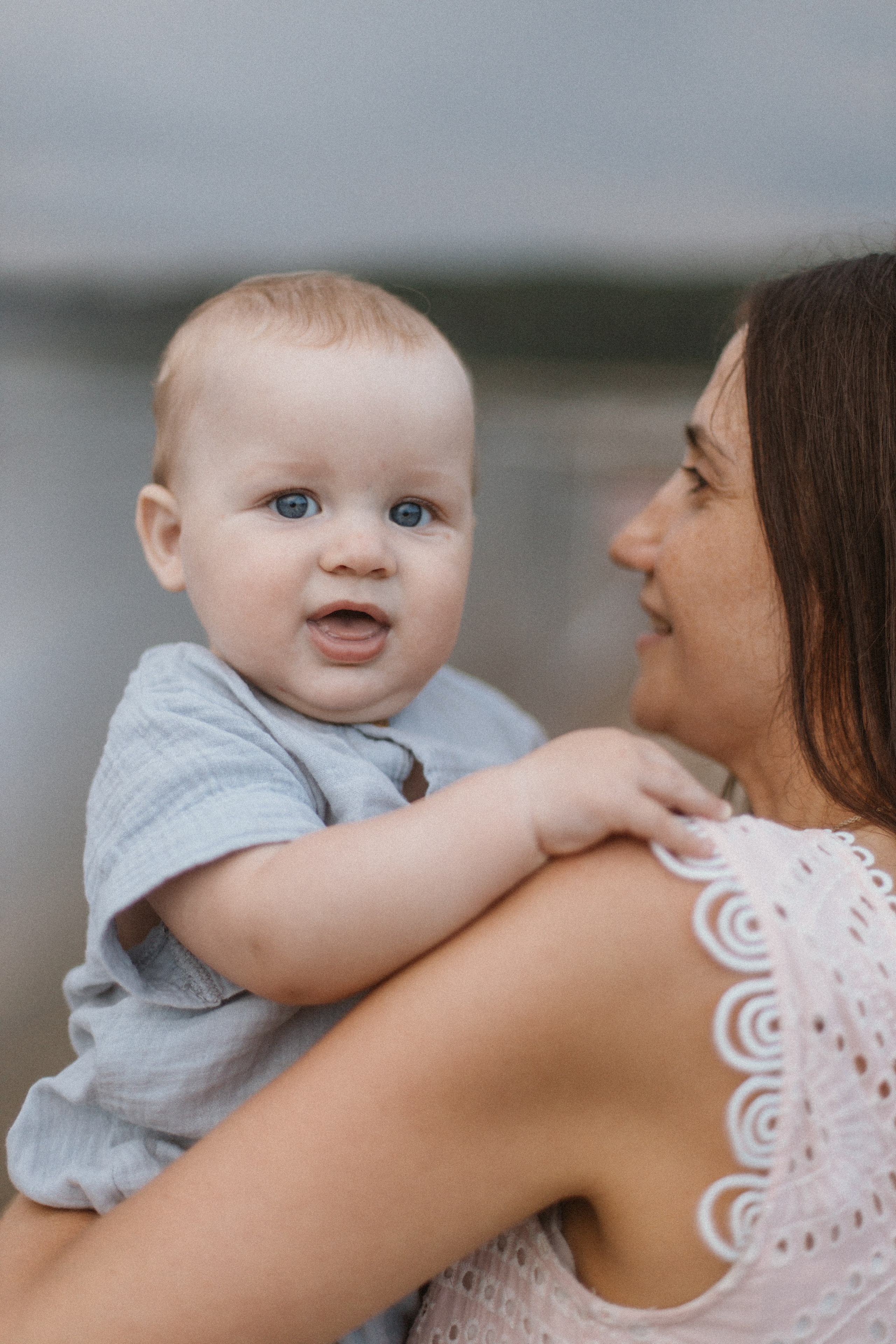 На берегу. Семейный и портретный фотограф в Новосибирске Мария Хлебус