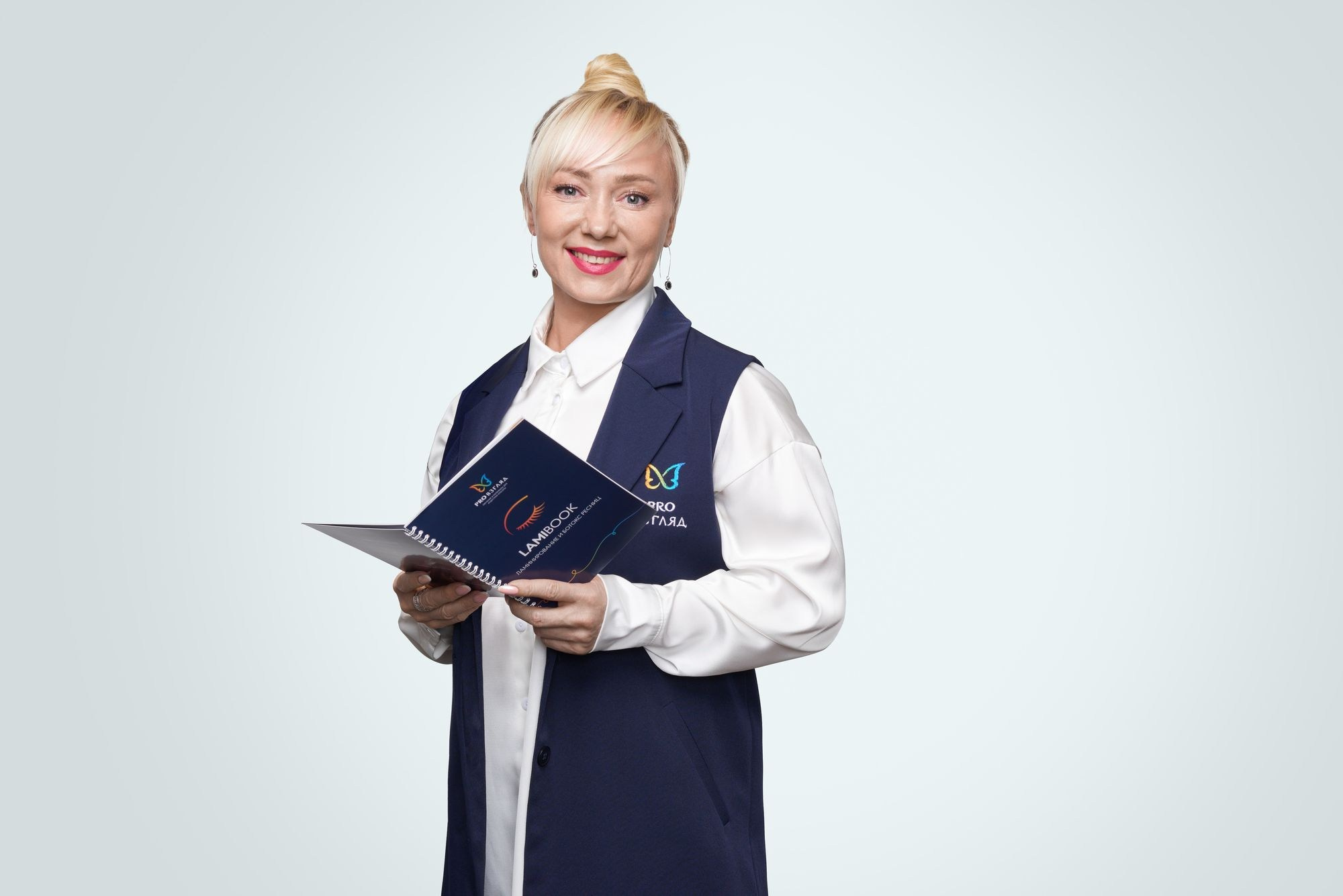 Корпоративные фотографии для сотрудников. Владимир Вохмянин. Фотограф в Санкт-Петербурге