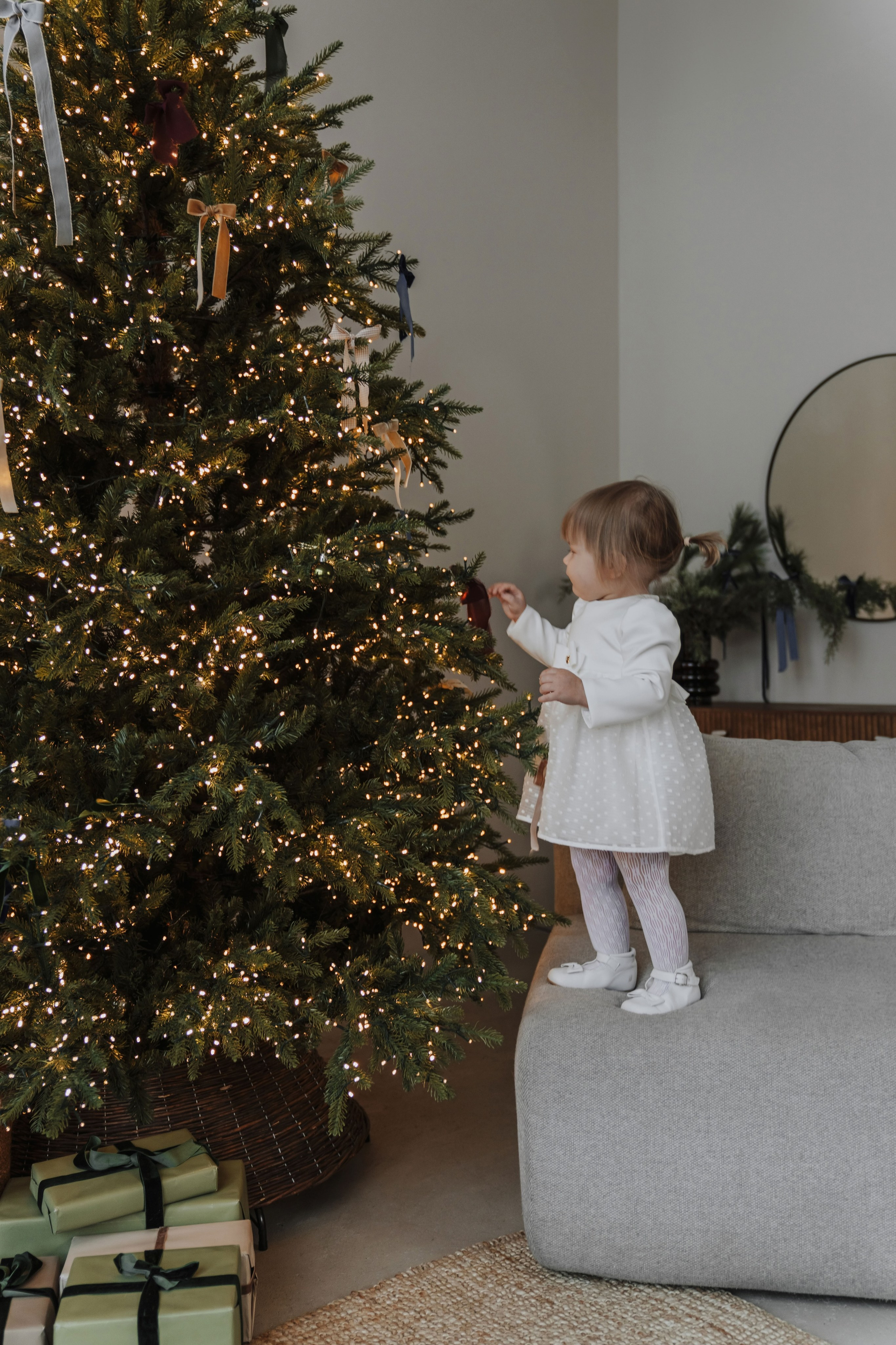 Michail, Ekaterina and Masha. Christmas. Minsk. Olga Modjaro