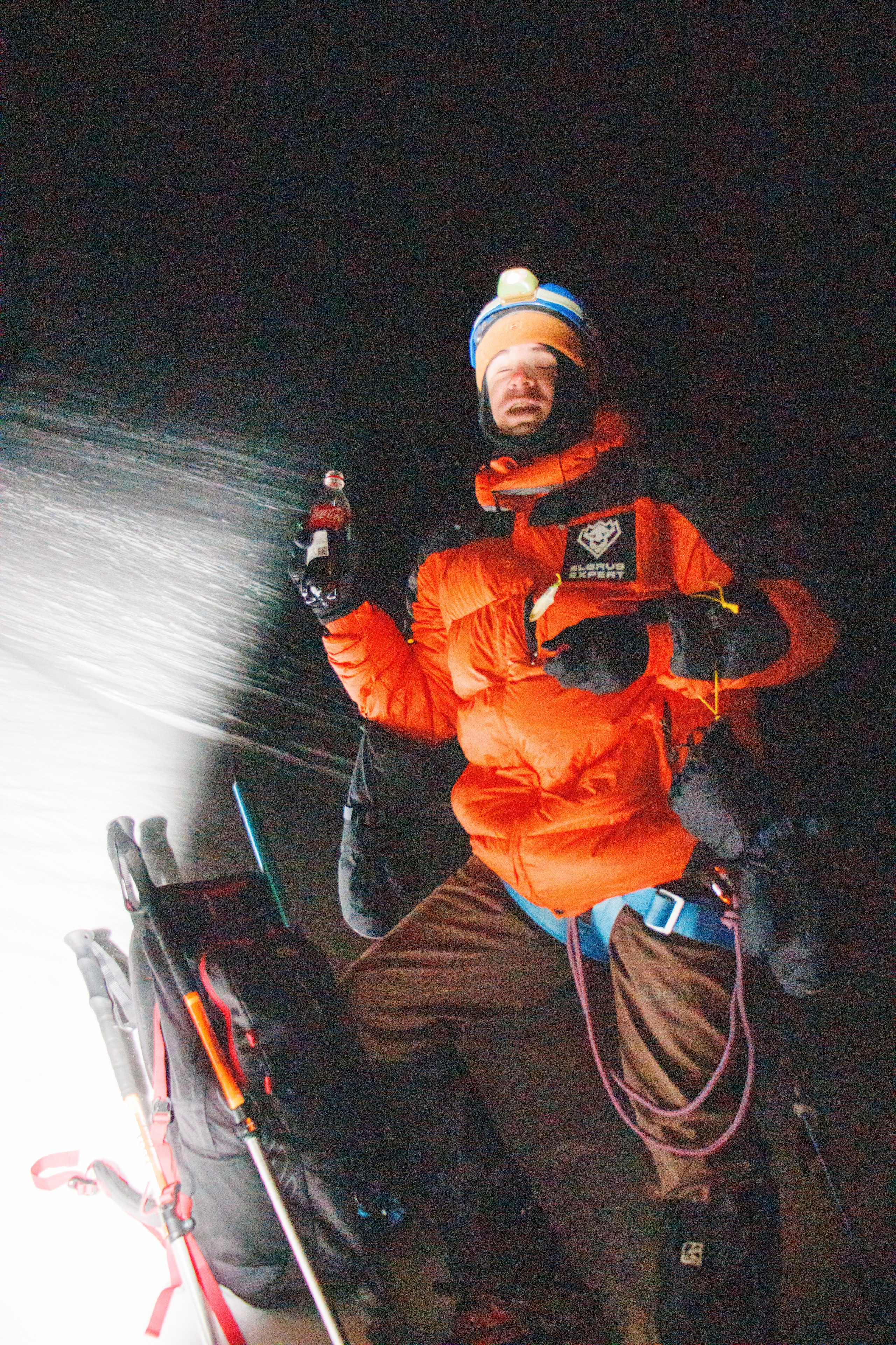 Эльбрус / восхождение. Фотограф на трекинг и восхождение Эльбрус, Приэльбрусье. Елизавета Бобок