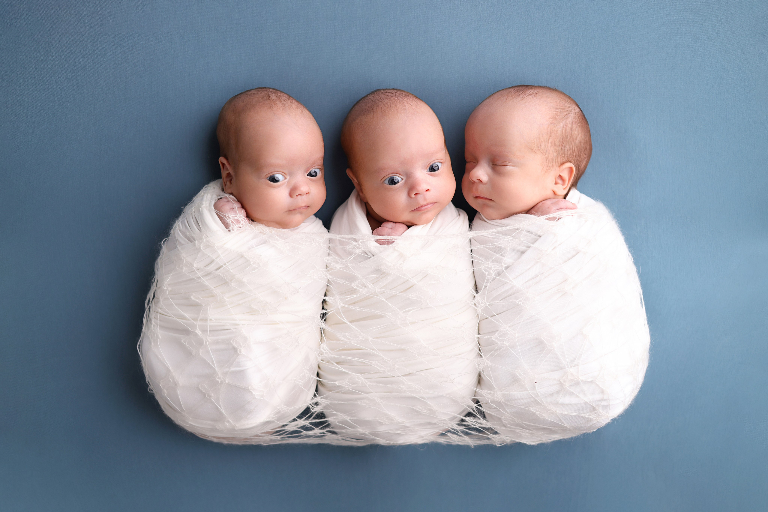 Съемка тройняшек Матвея, Тимофея и Лёвы. Фотограф новорожденных Москва. Ньюборн фотограф Москва