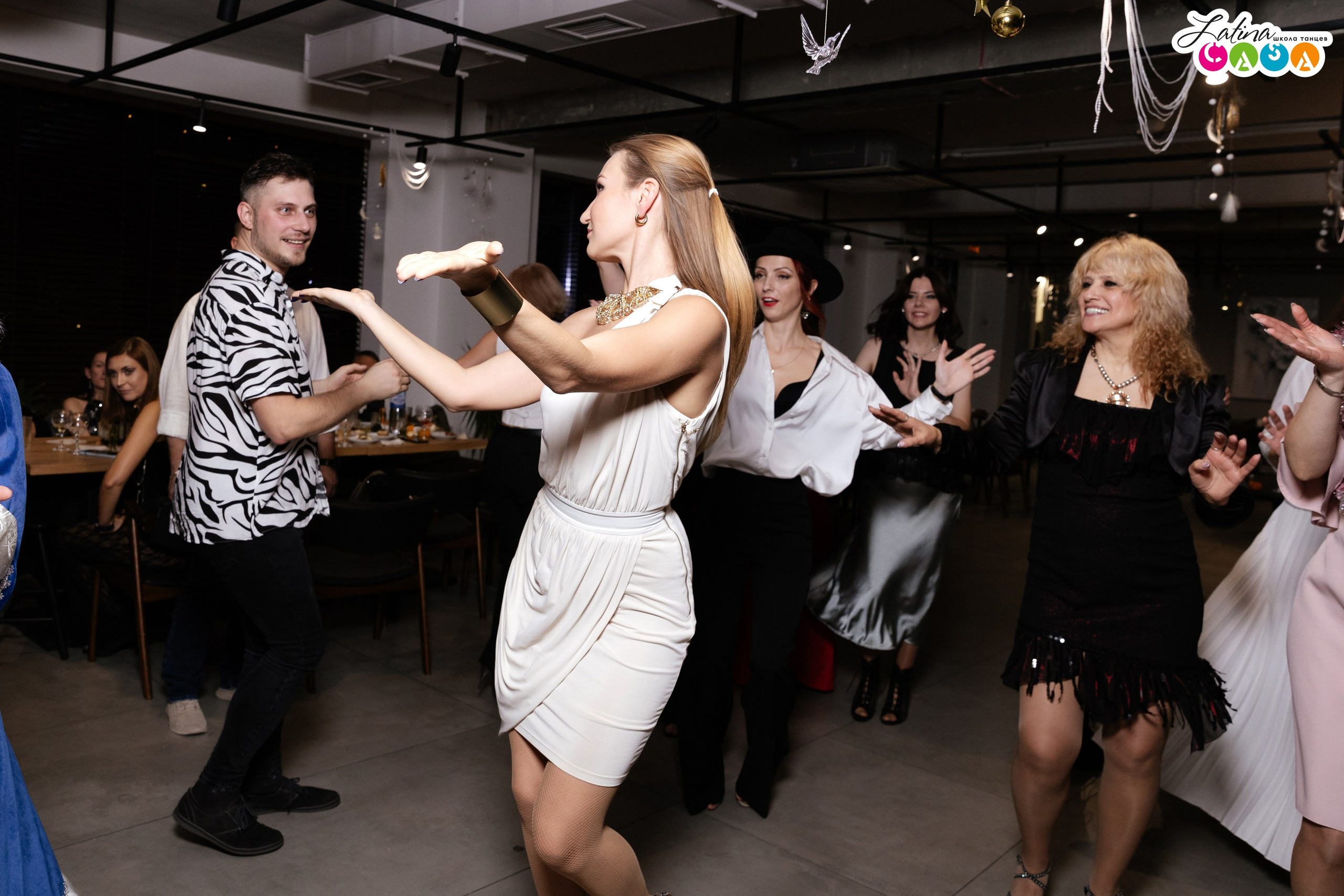 Корпоратив Casa Latina. Семейный фотограф — Макс Белогрудов