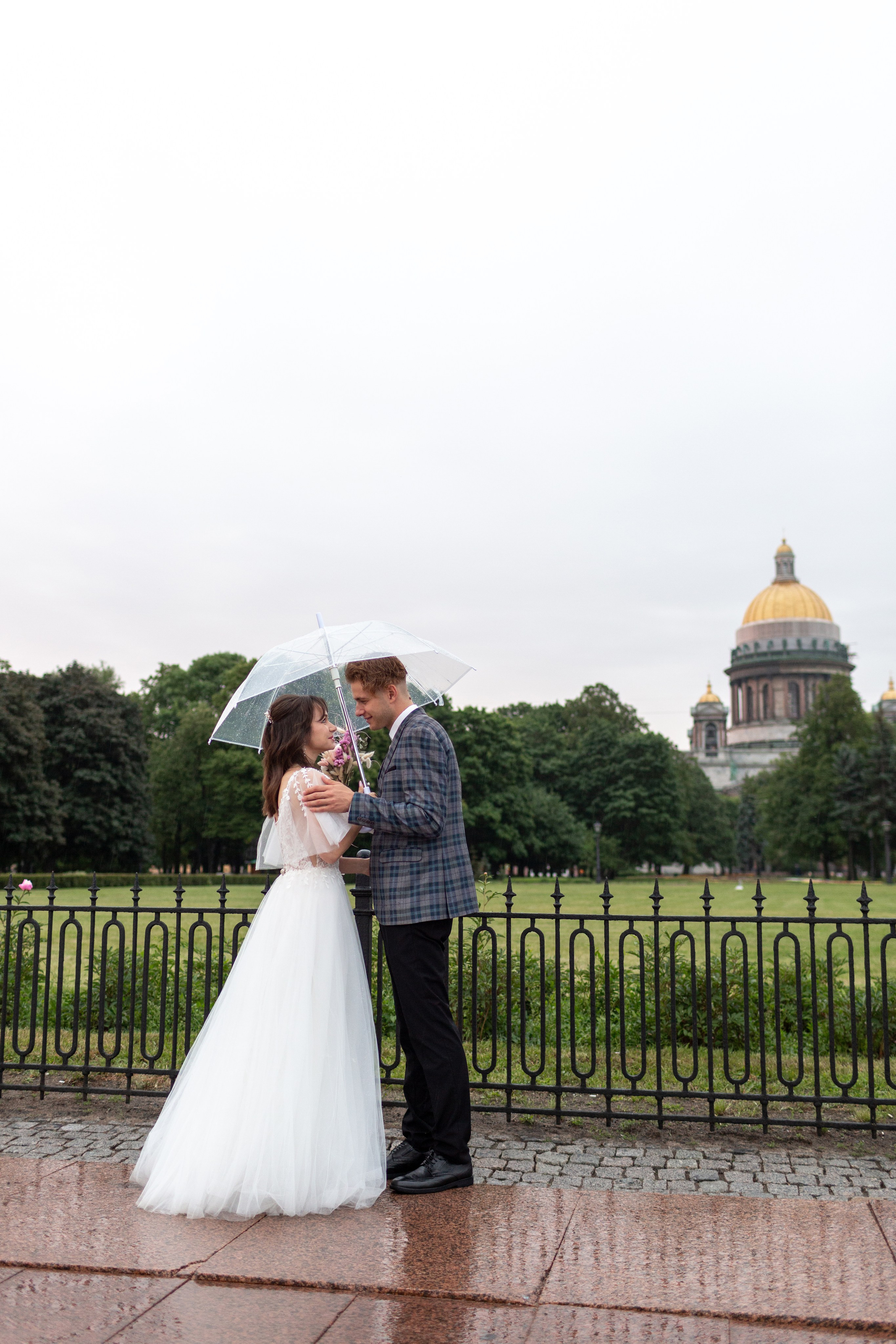 Свадебная фотопрогулка. Свадебный фотограф Кирилл Белый