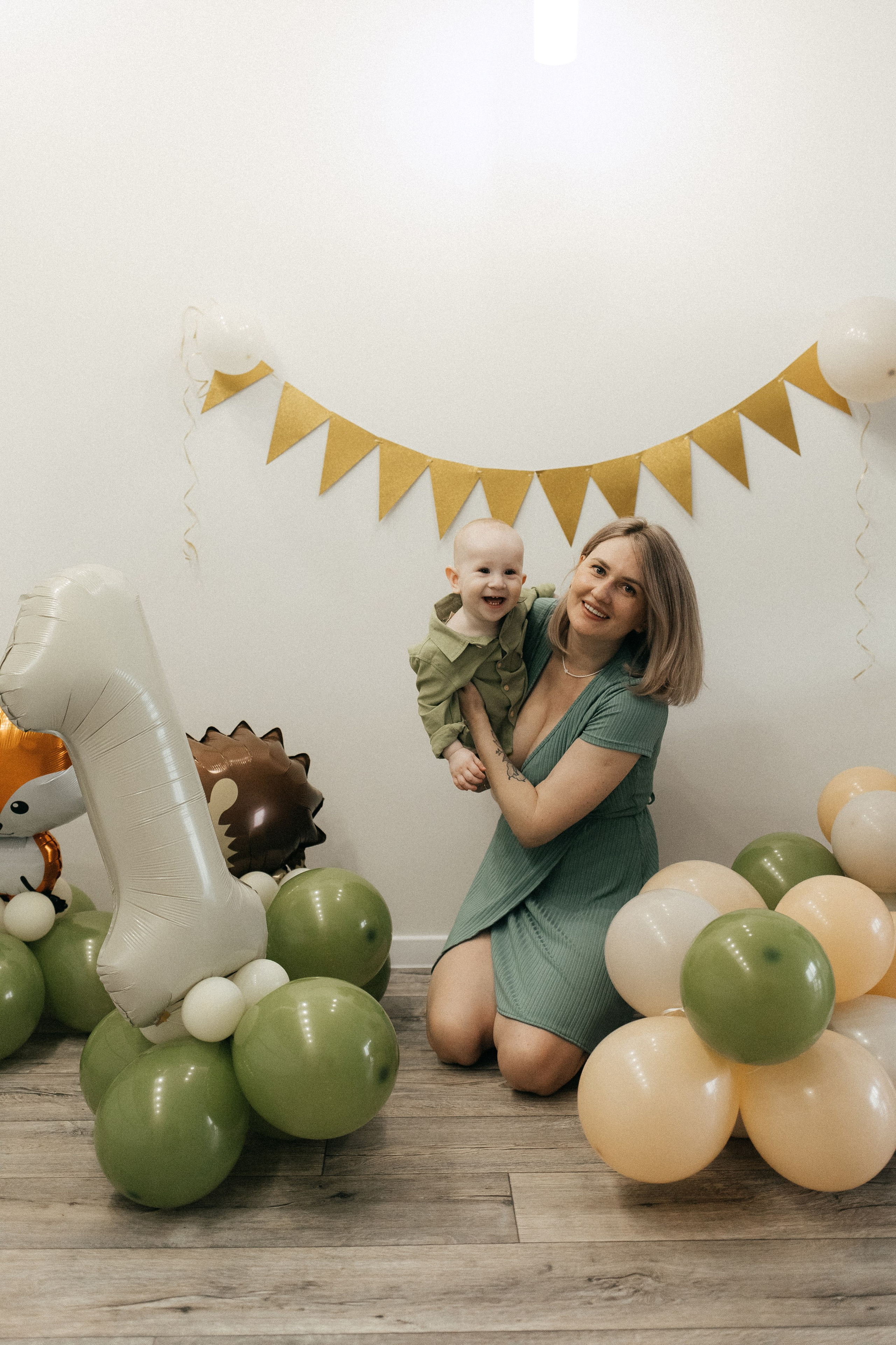 Настя, Семен, Есения и Арсений. Главная